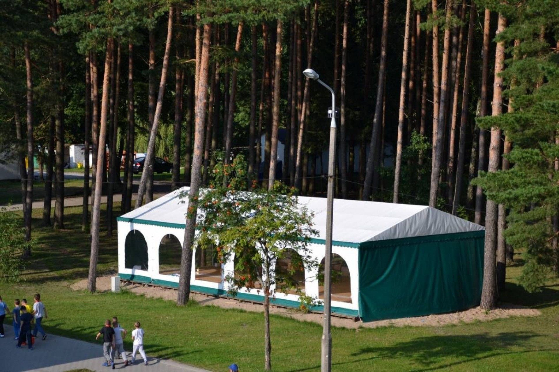 Ośrodek Wczasowo-Szkoleniowy BĘSIA