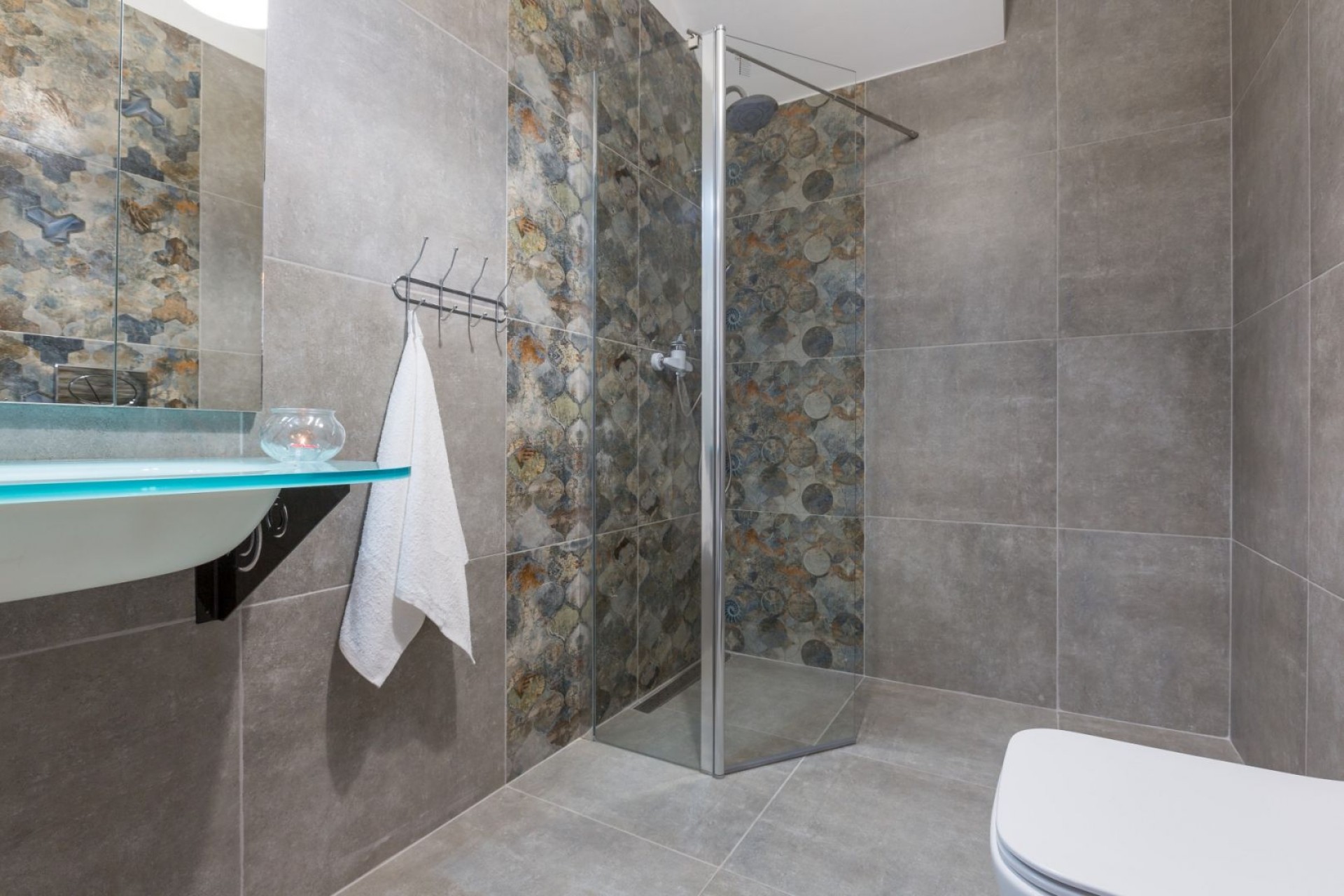 APARTAMENTY TYBET