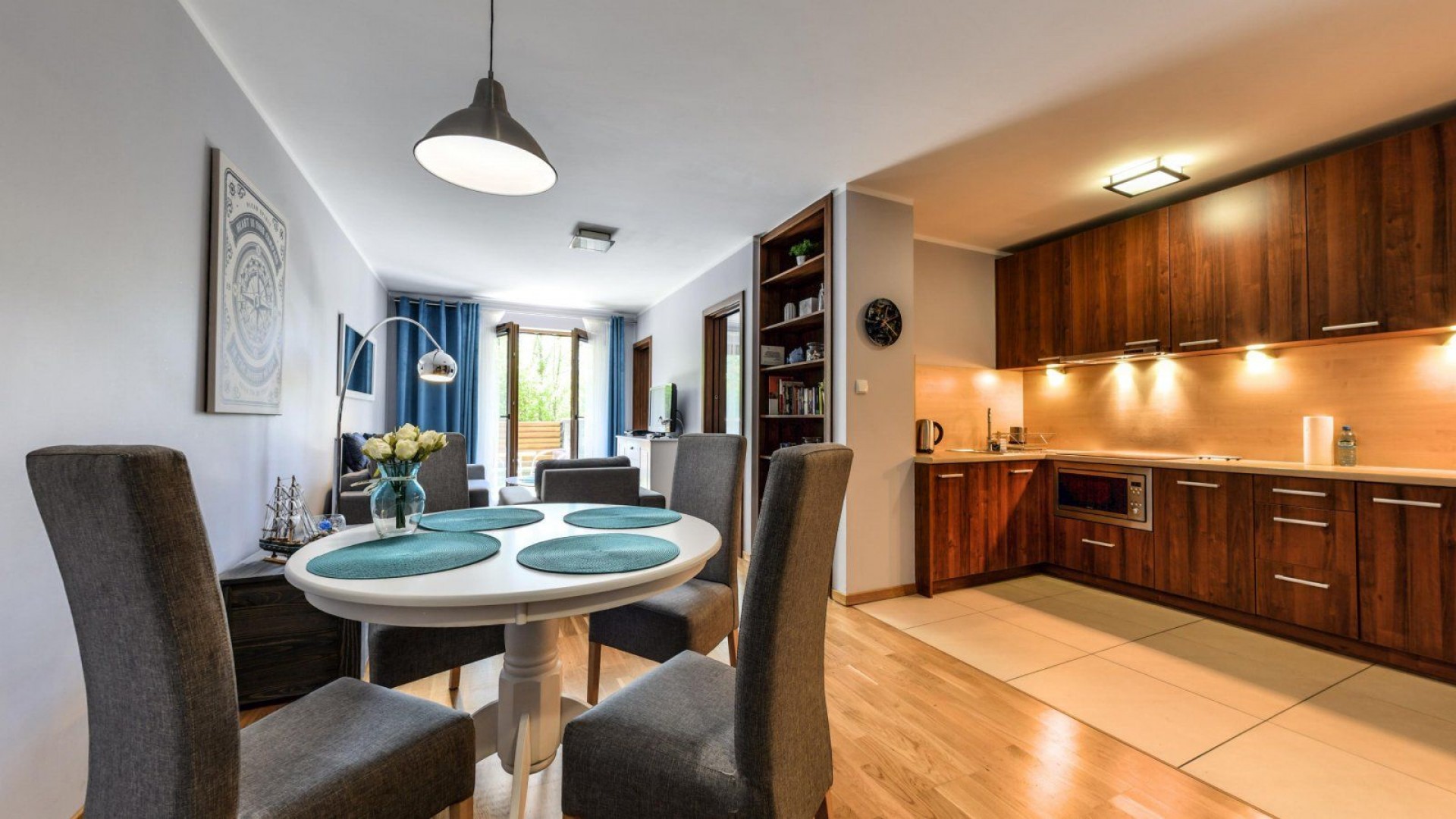 APARTAMENTY NAD MORZEM