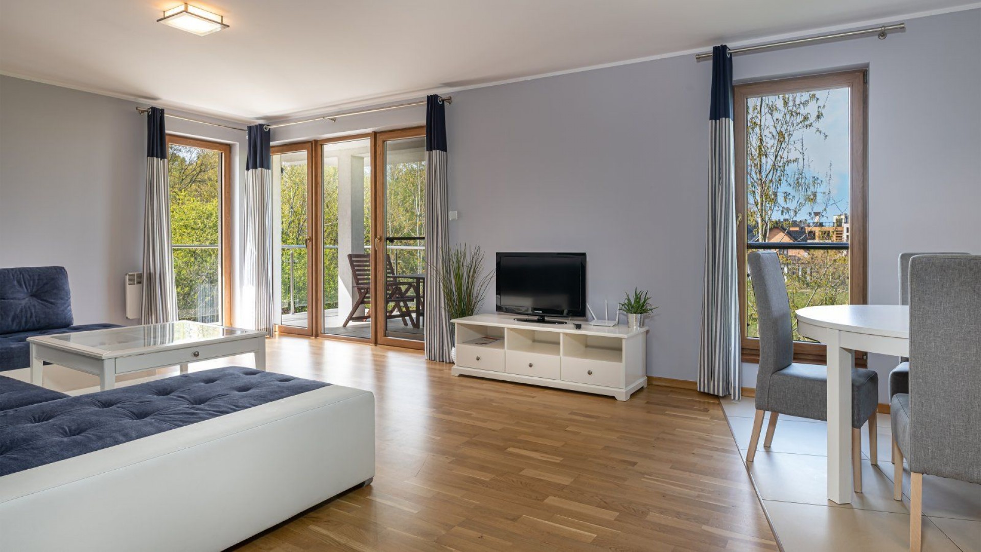 APARTAMENTY NAD MORZEM