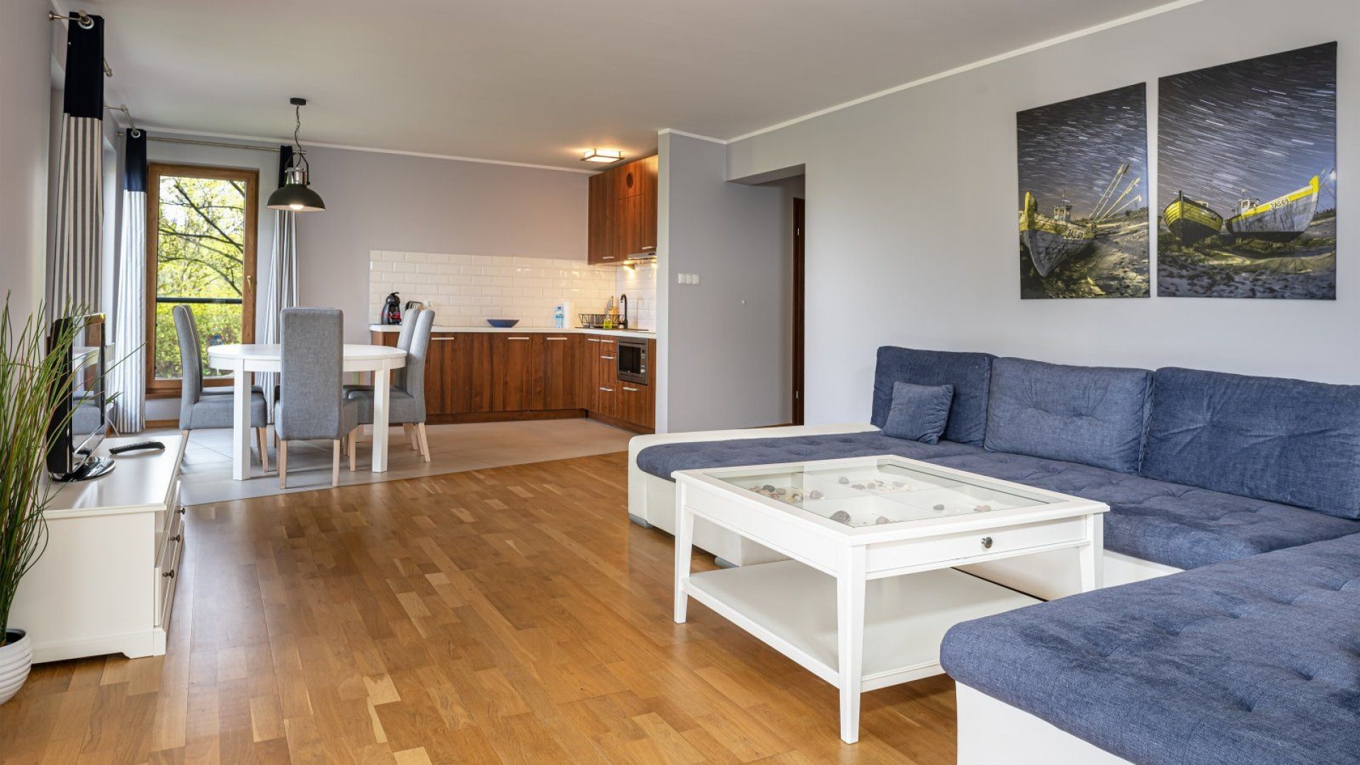 APARTAMENTY NAD MORZEM