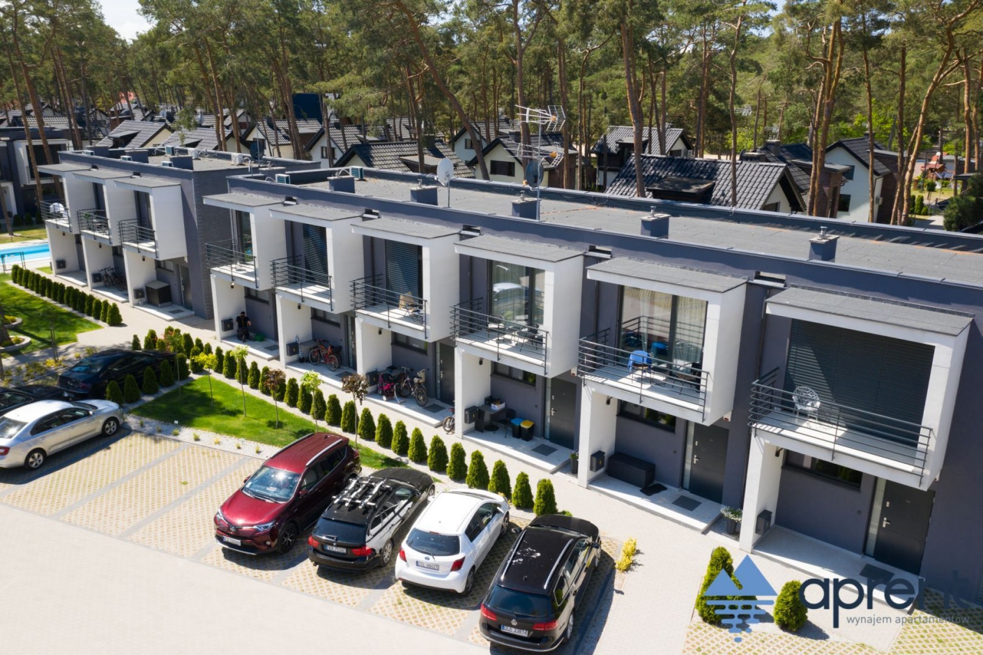 APRENT DOMY Pobierowo