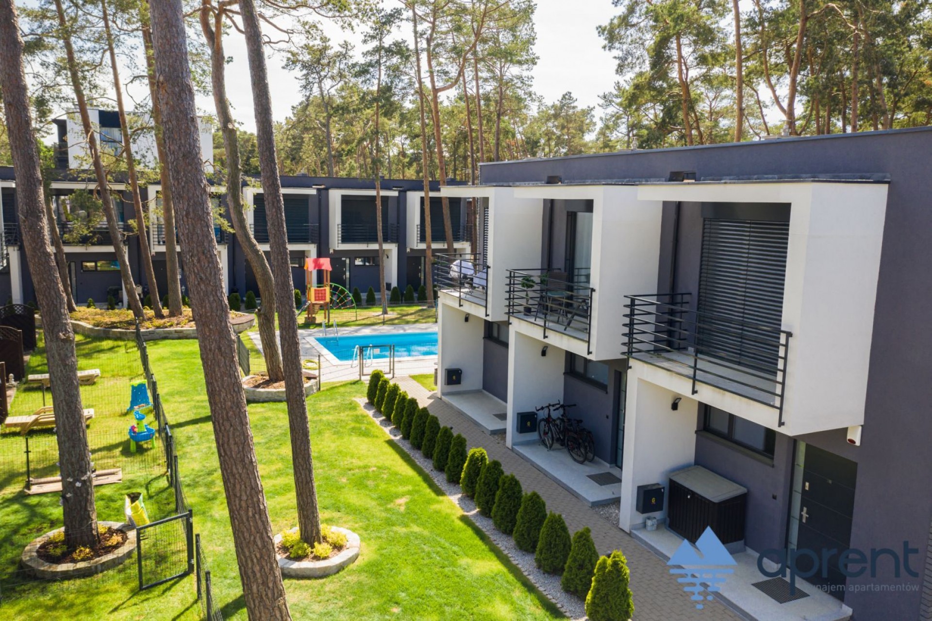 APRENT DOMY Pobierowo