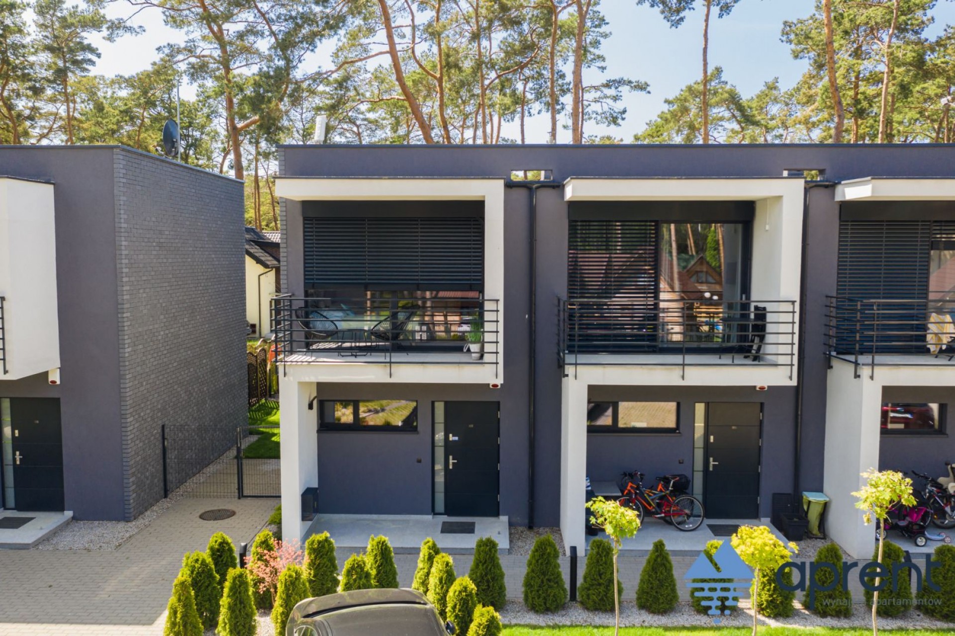 APRENT DOMY Pobierowo