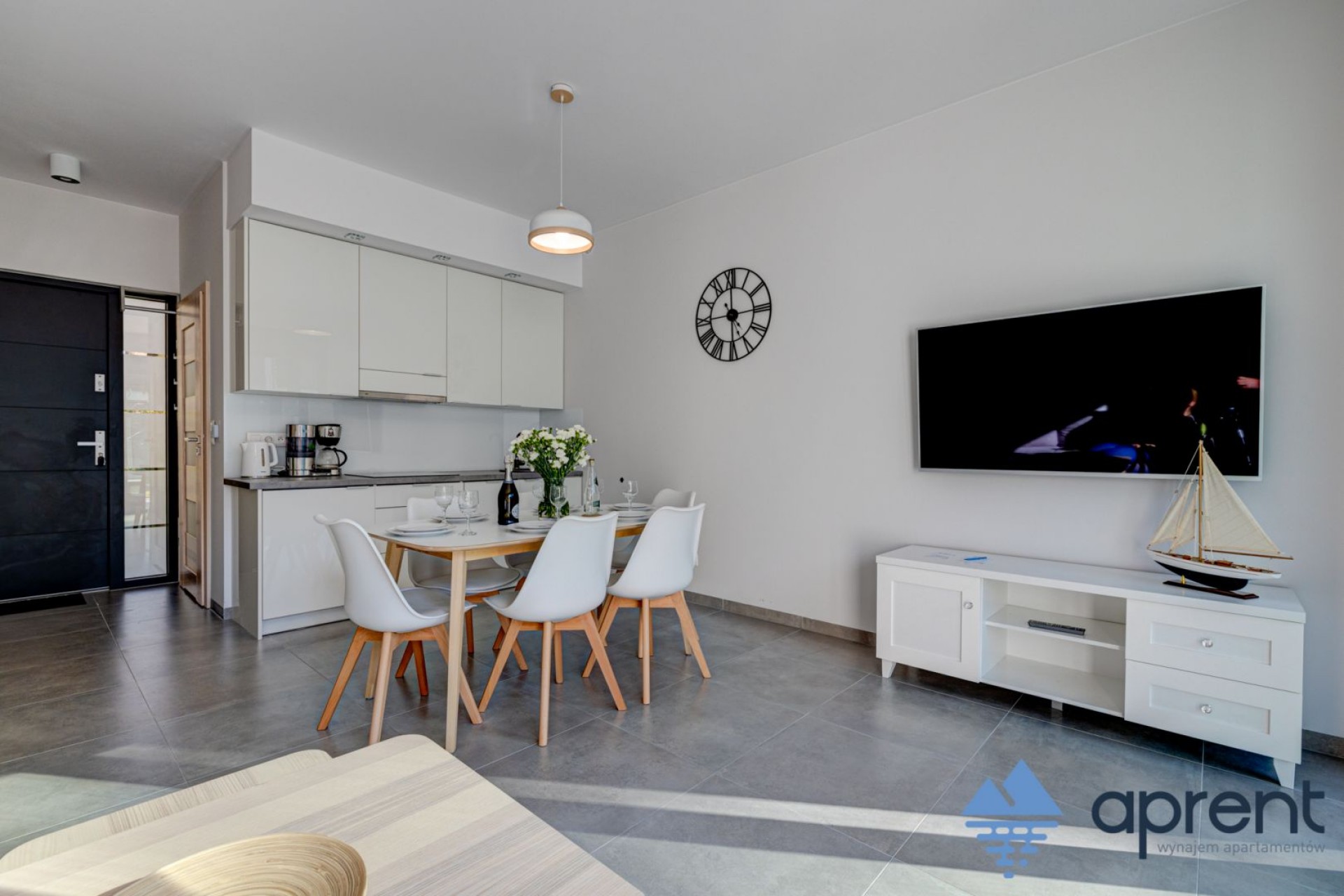 APRENT DOMY Pobierowo