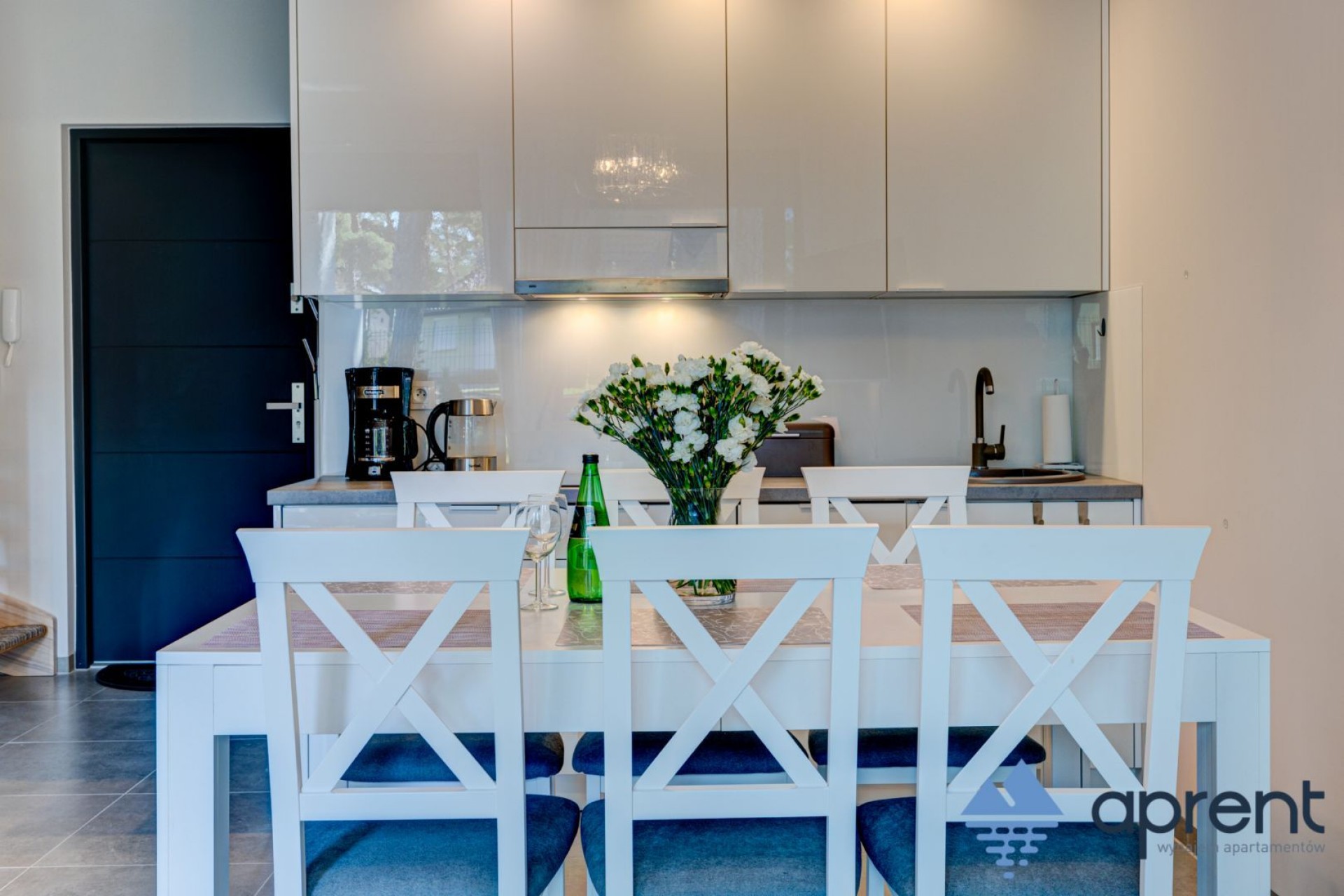 APRENT DOMY Pobierowo