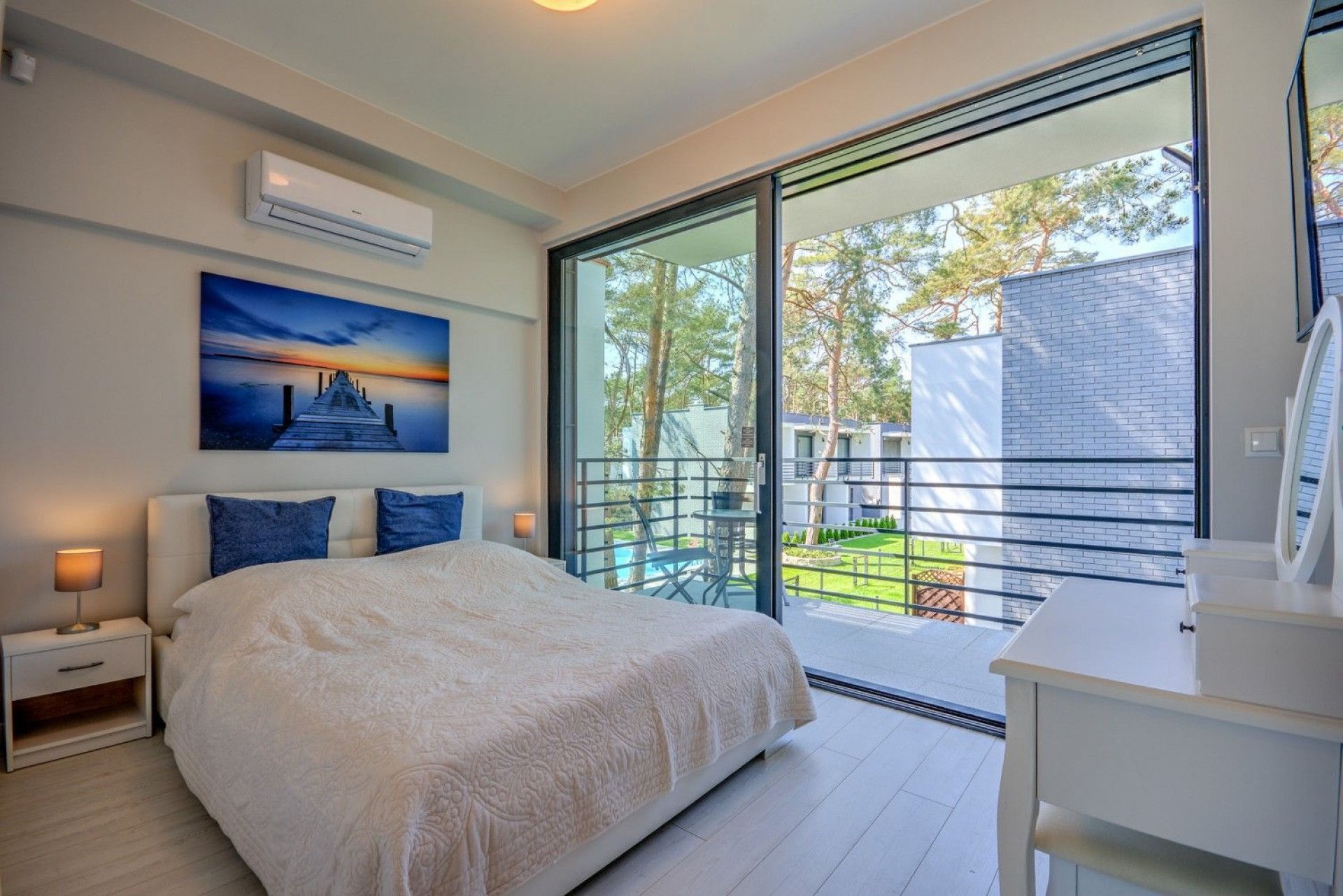 APRENT DOMY Pobierowo