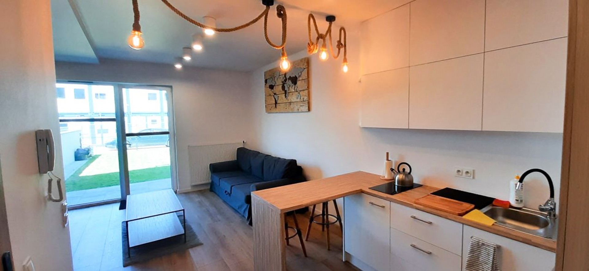 Encyk Apartment