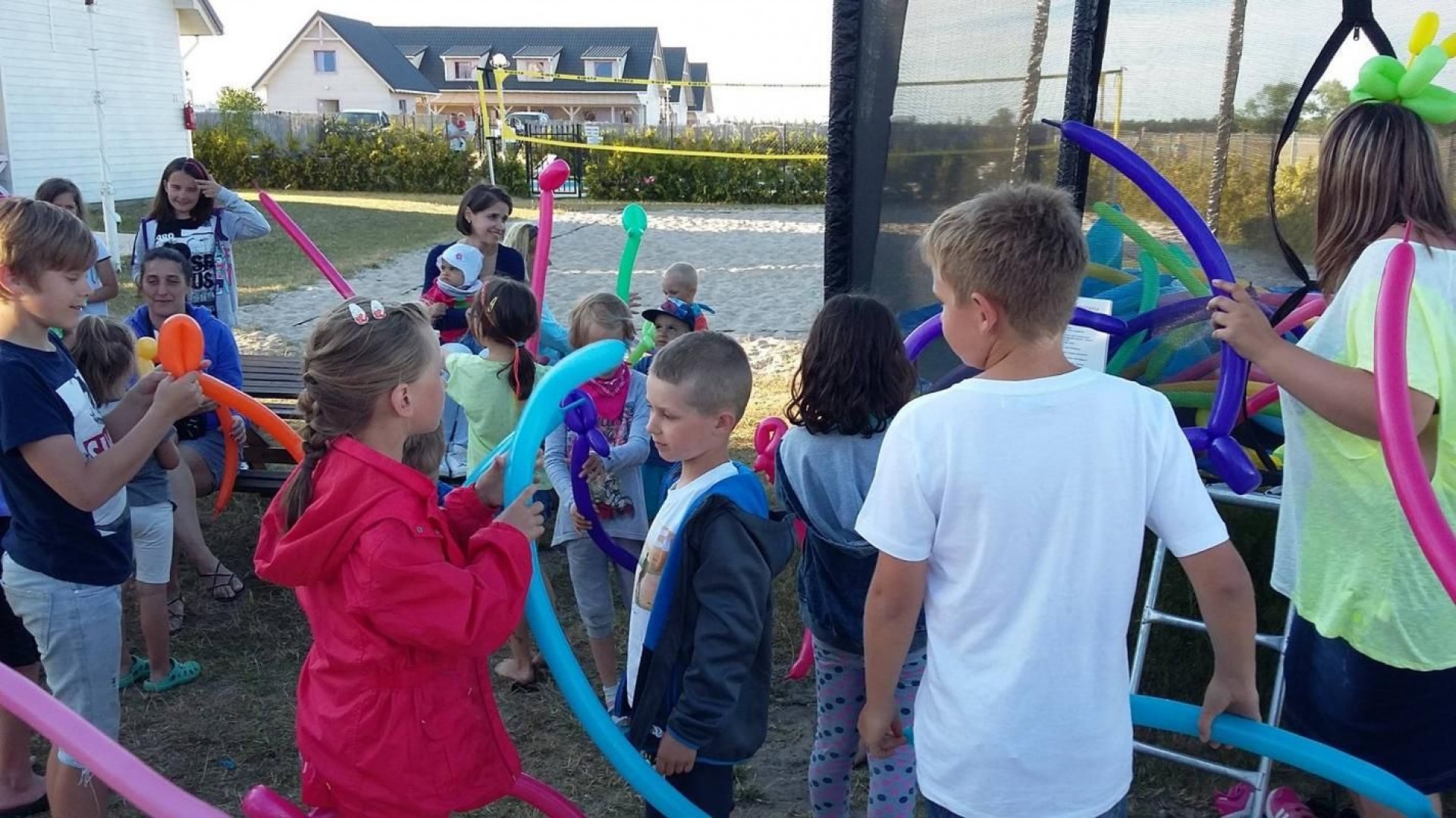 LAWENDOWA WYSPA Klub Nadmorski