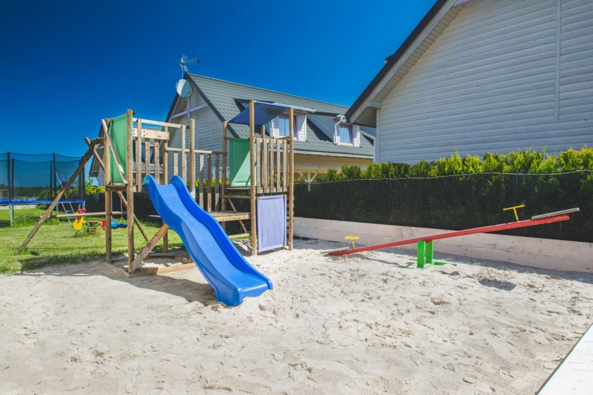 LAWENDOWA WYSPA Klub Nadmorski