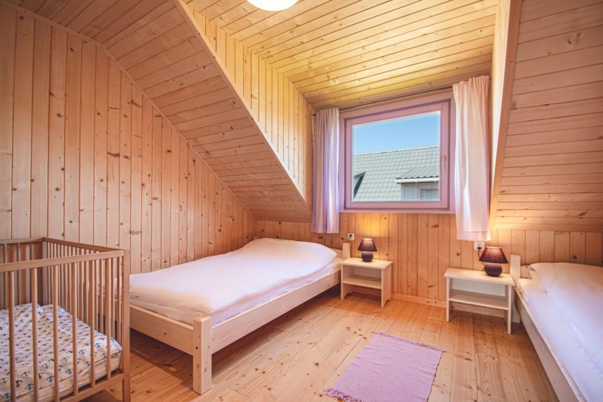 LAWENDOWA WYSPA Klub Nadmorski