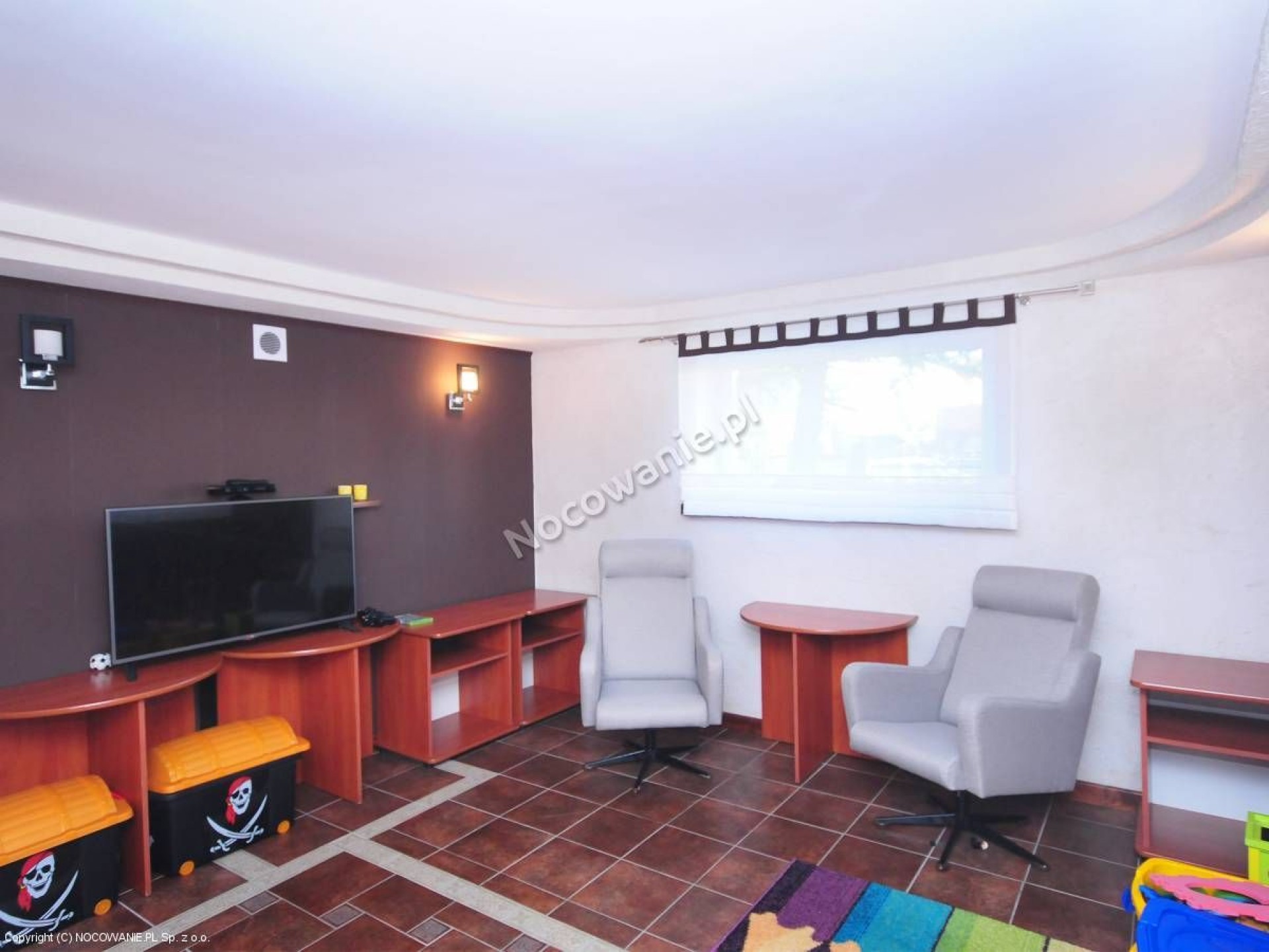 Pensjonat TADEUSZ I APARTAMENTY