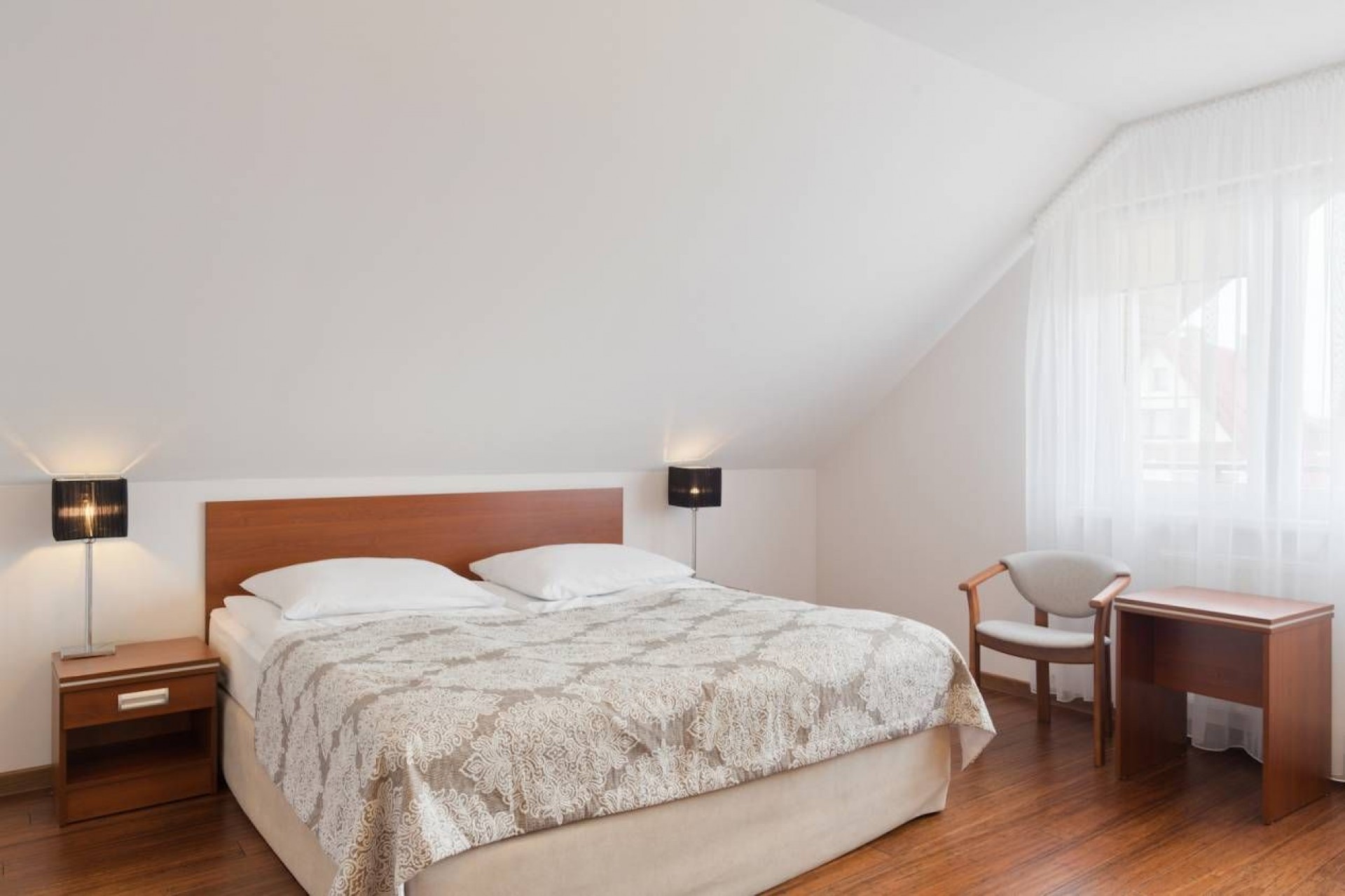 Pensjonat TADEUSZ I APARTAMENTY