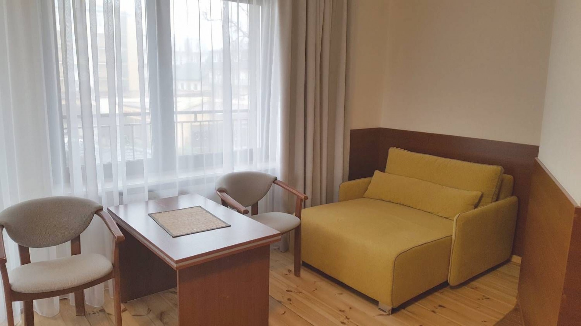 Pensjonat TADEUSZ I APARTAMENTY