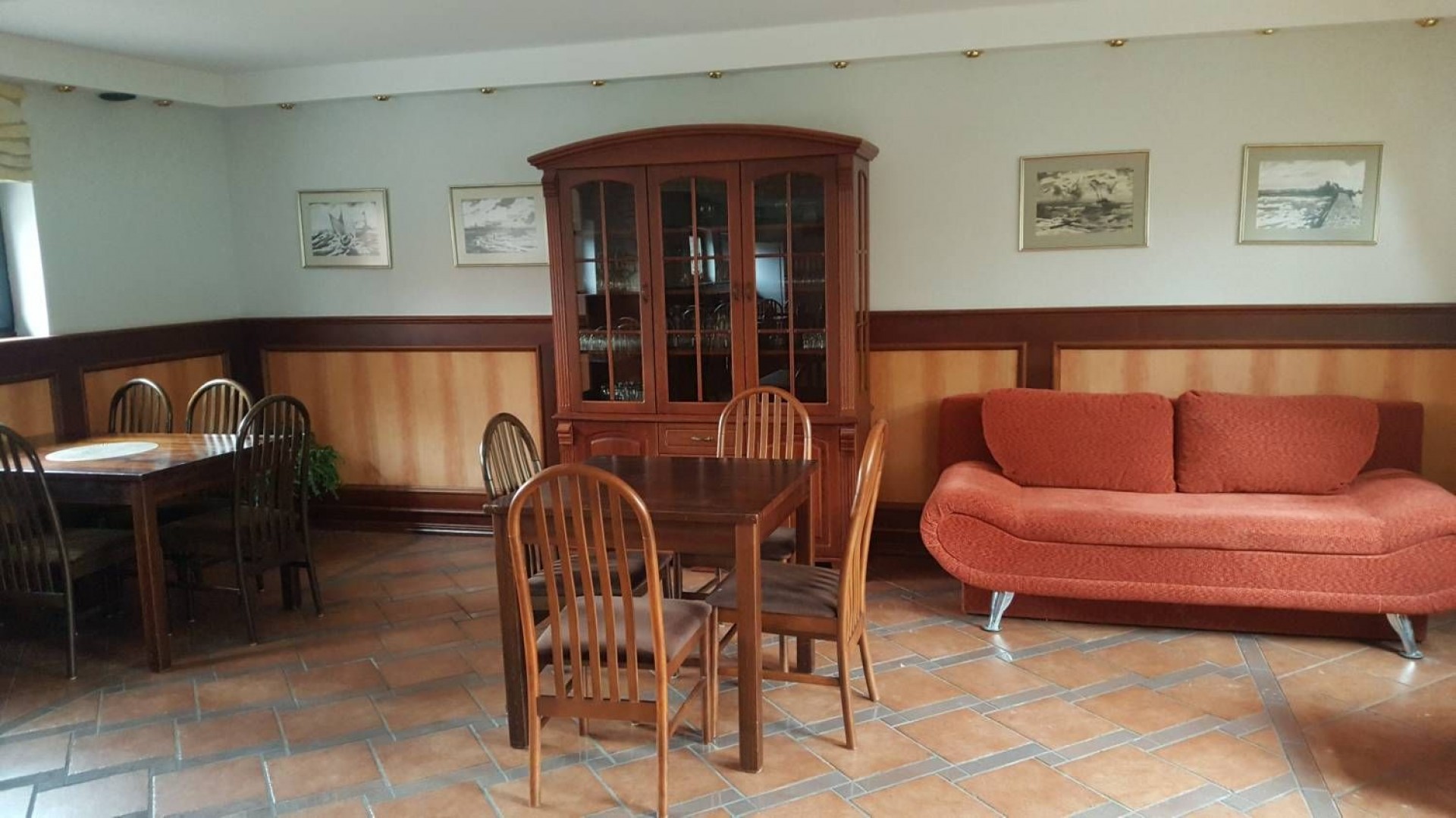 Pensjonat TADEUSZ I APARTAMENTY