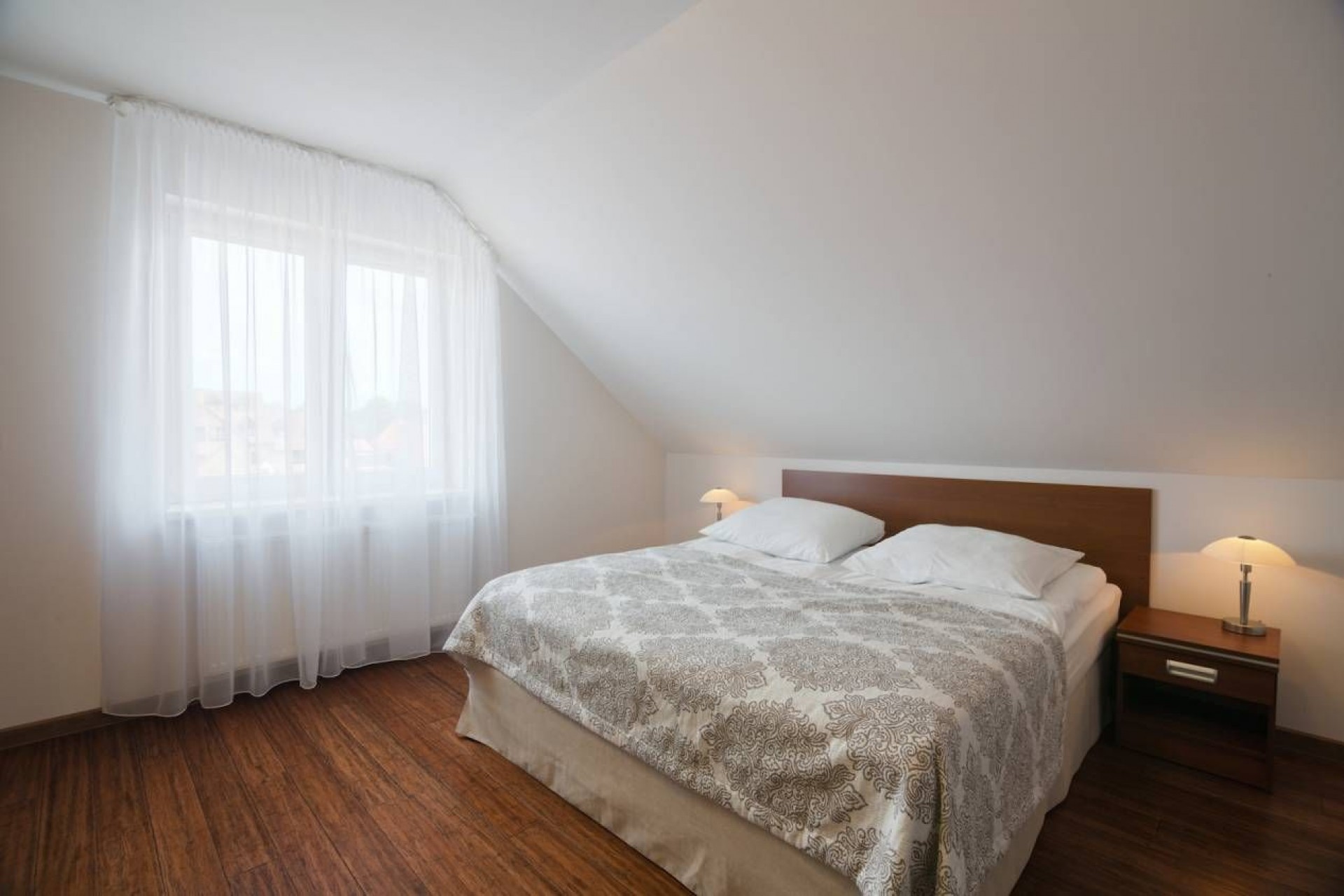 Pensjonat TADEUSZ I APARTAMENTY