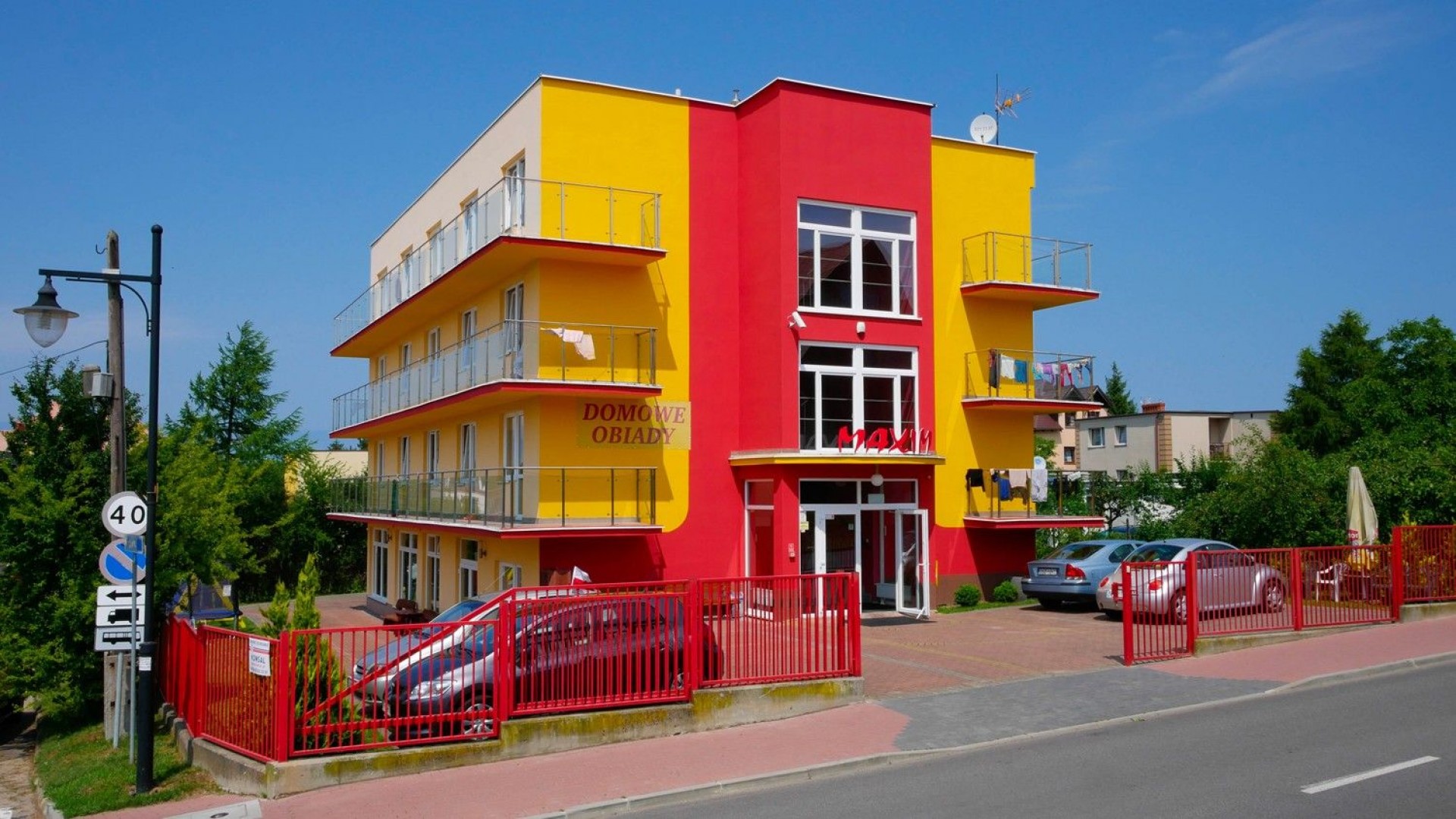 Dom Wypoczynkowy MAXIM