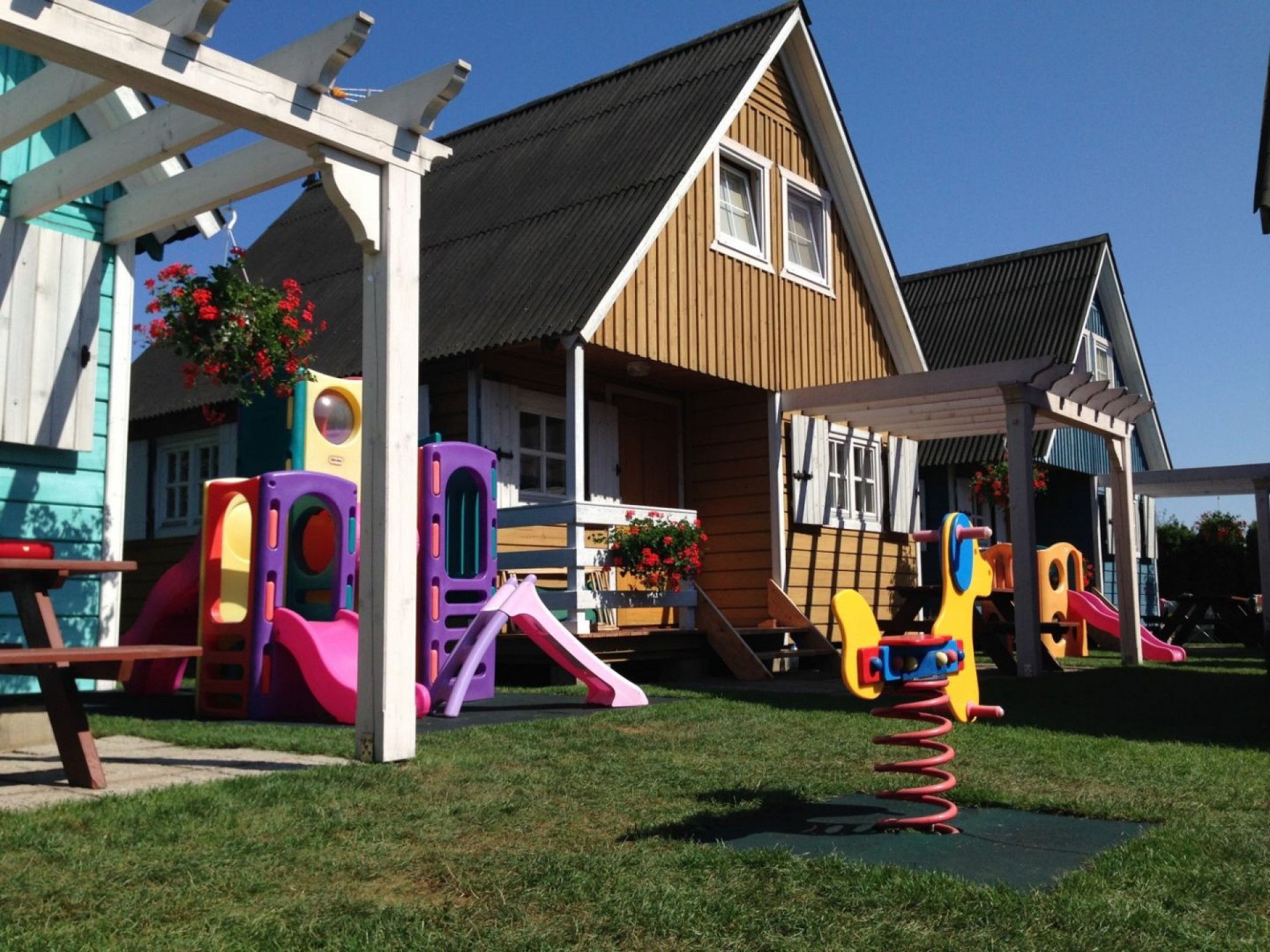 Domki Letniskowe EDEN