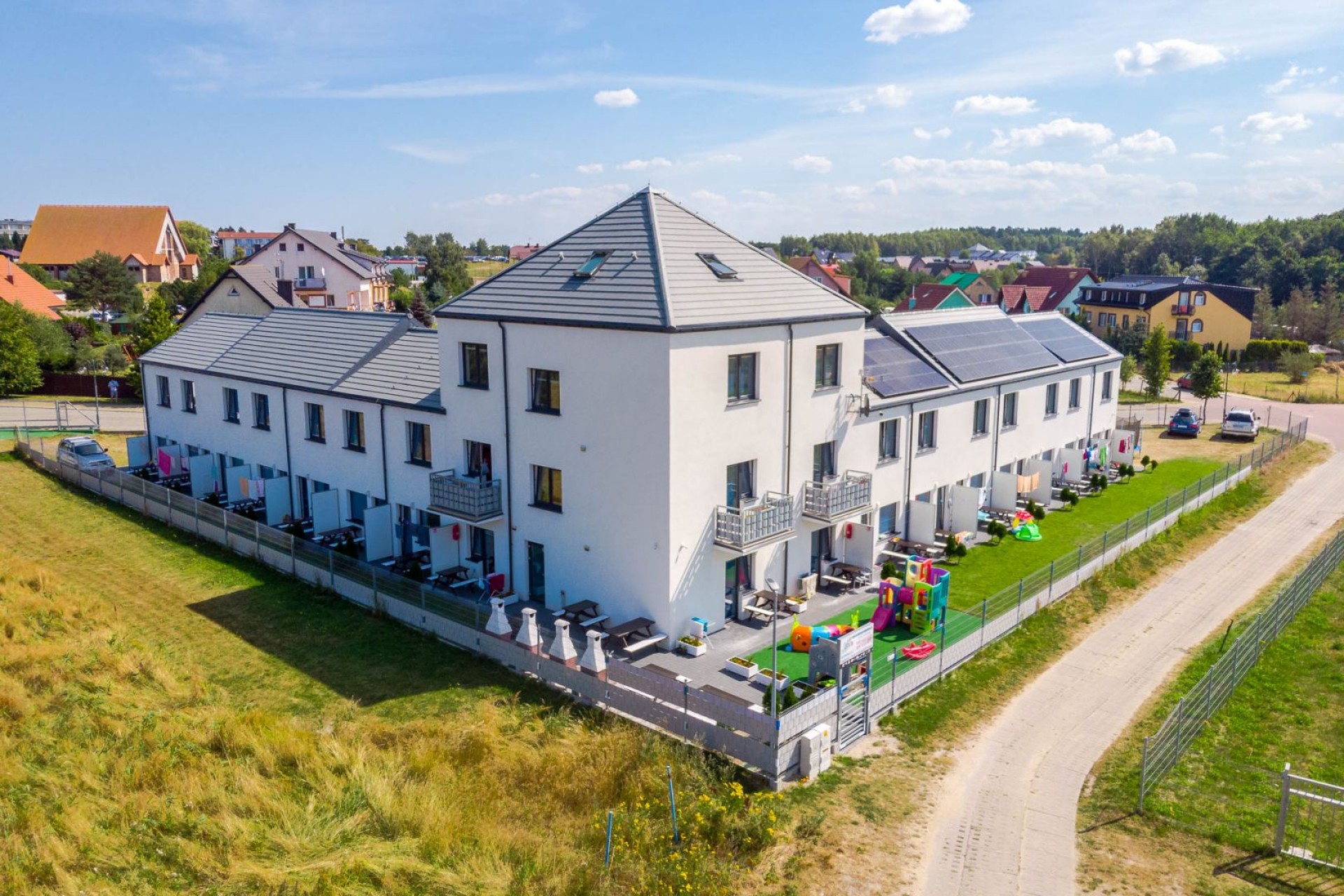 Domki Apartamentowe i Pokoje SOFIA