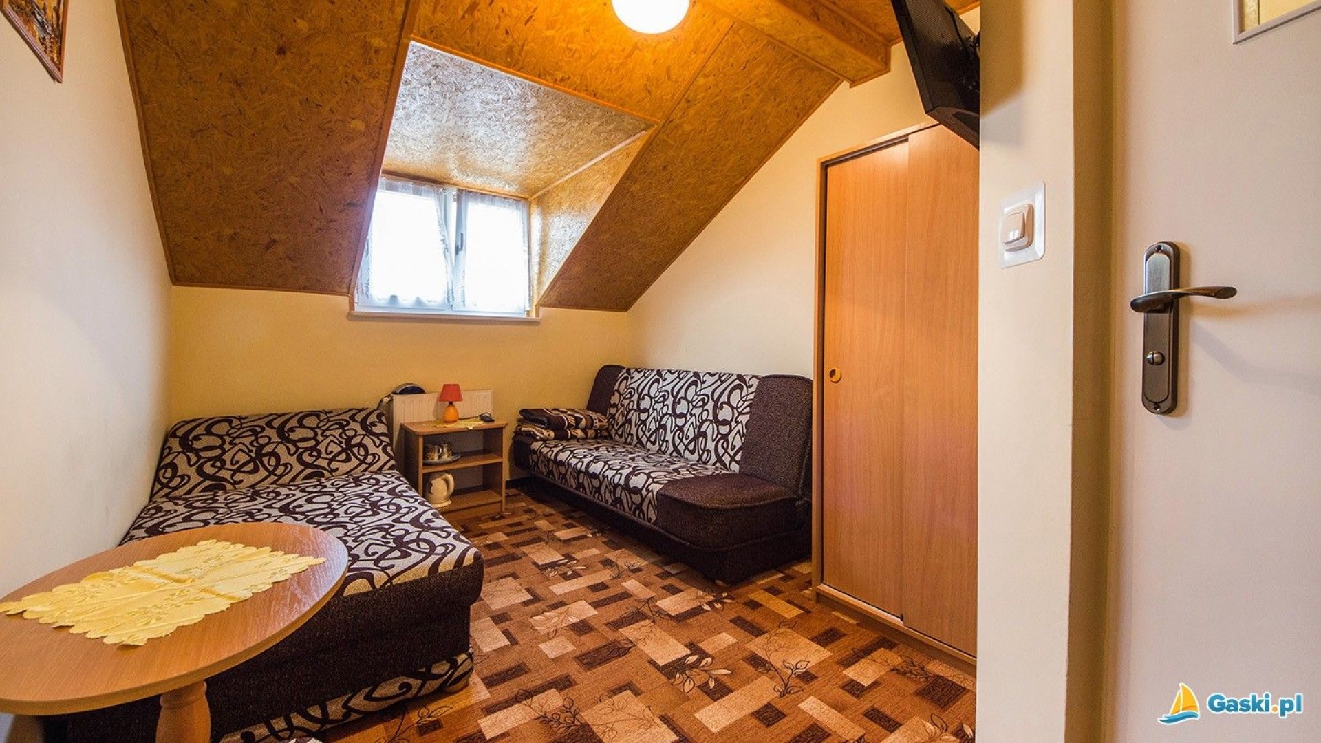 Domki i Pokoje STOKROTKA