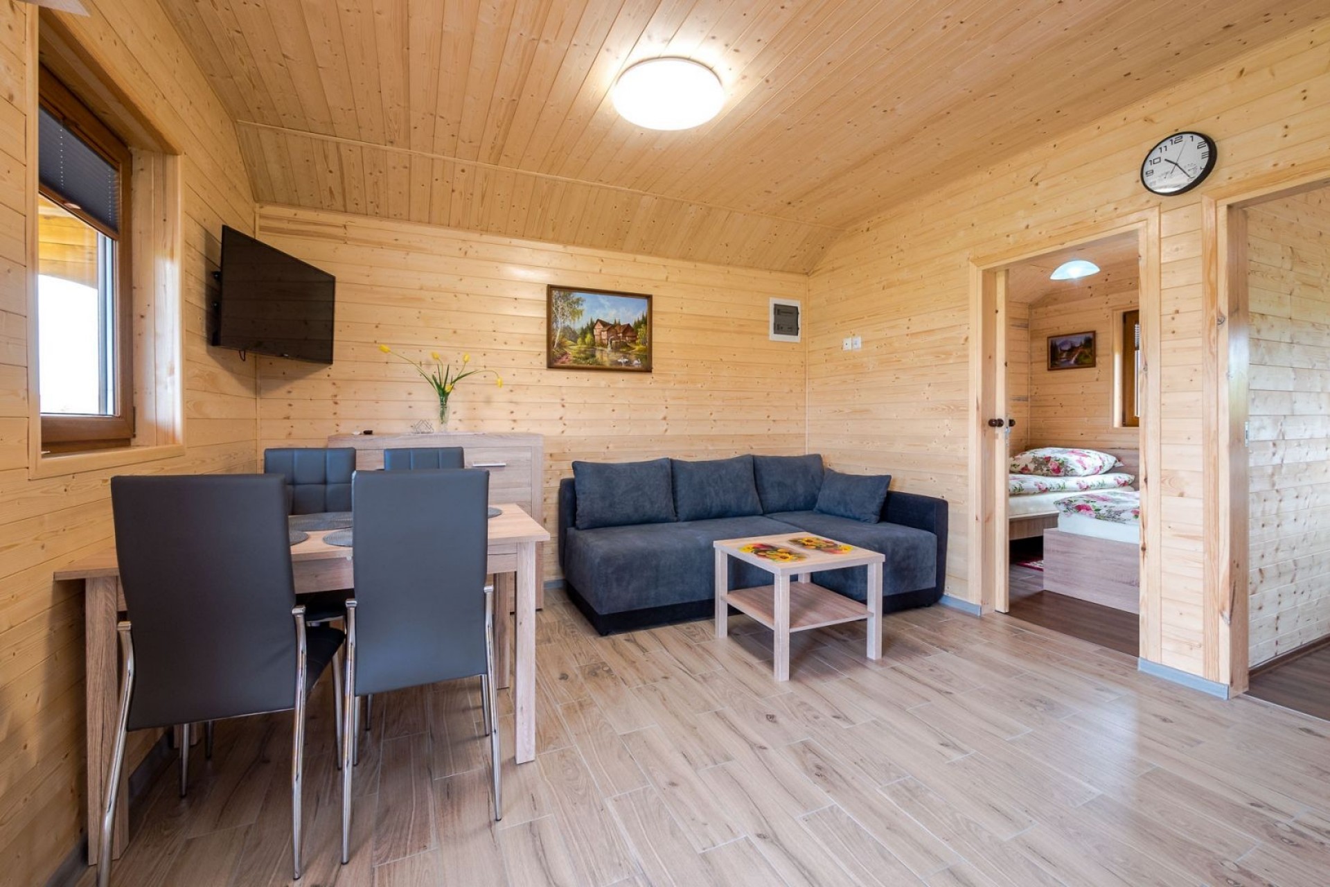 Domki i Pokoje STOKROTKA