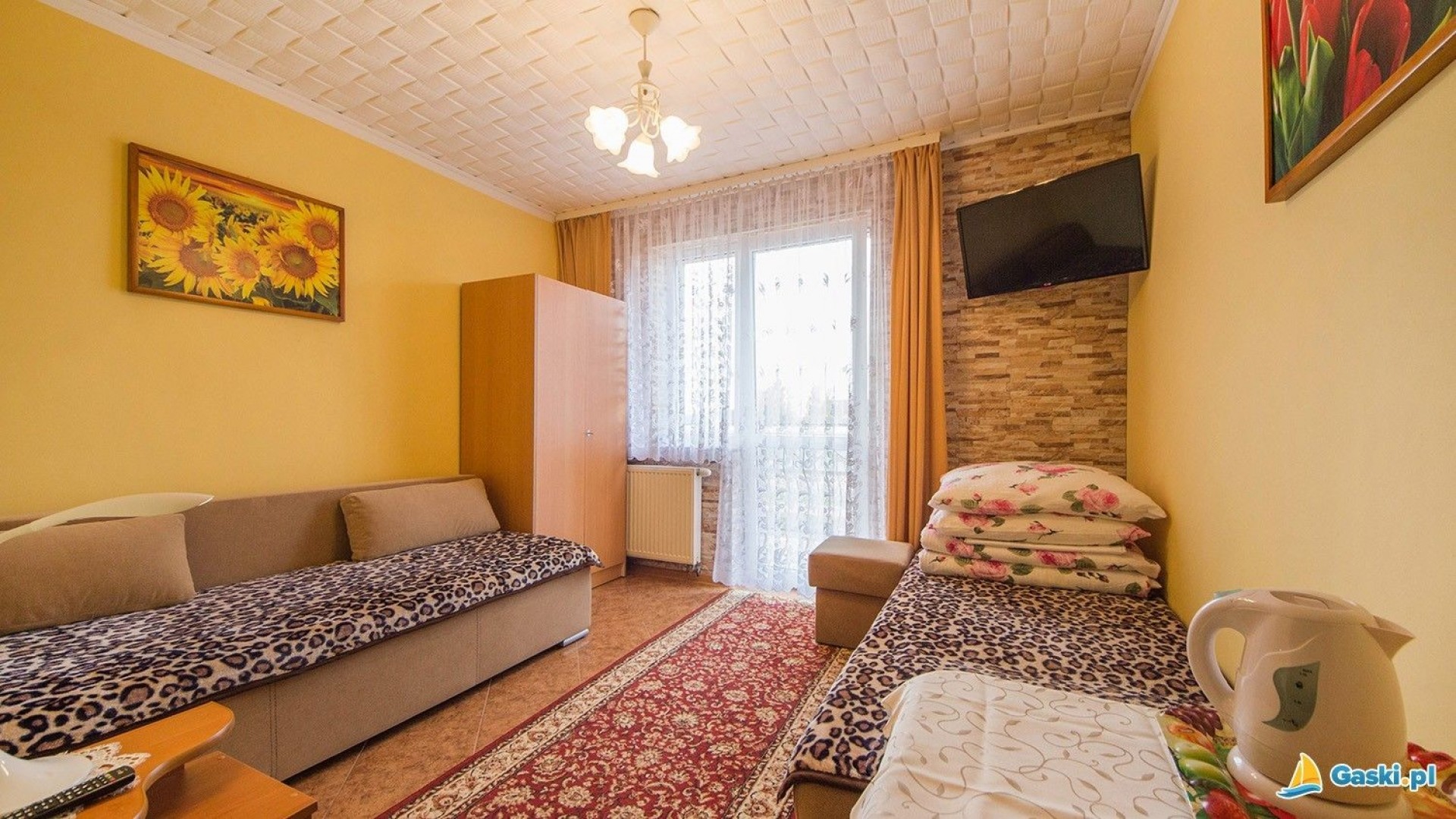 Domki i Pokoje STOKROTKA