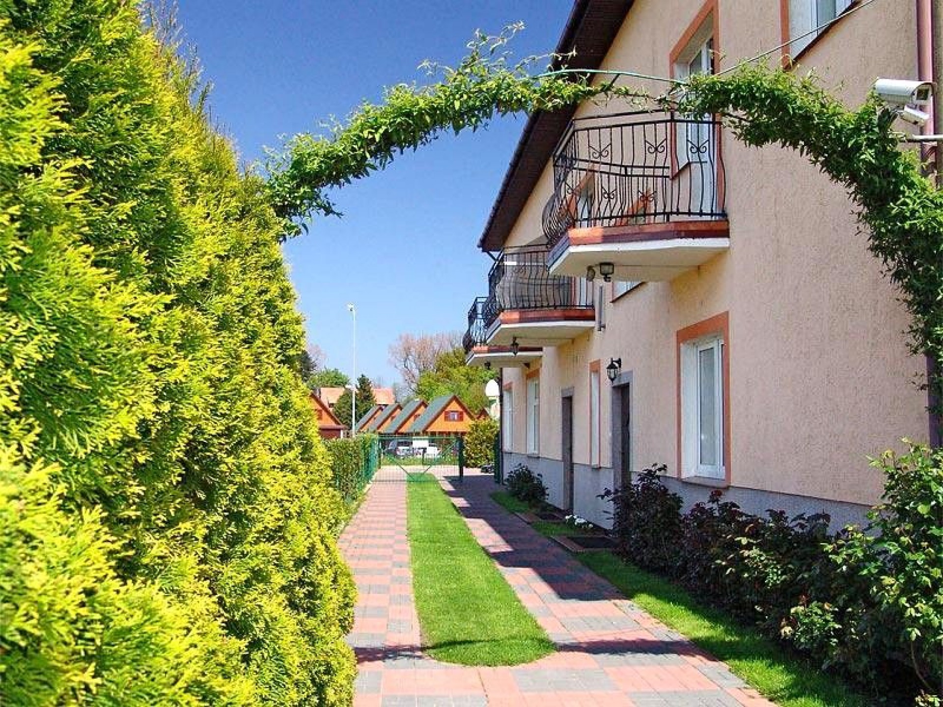 Domki i Pokoje STOKROTKA