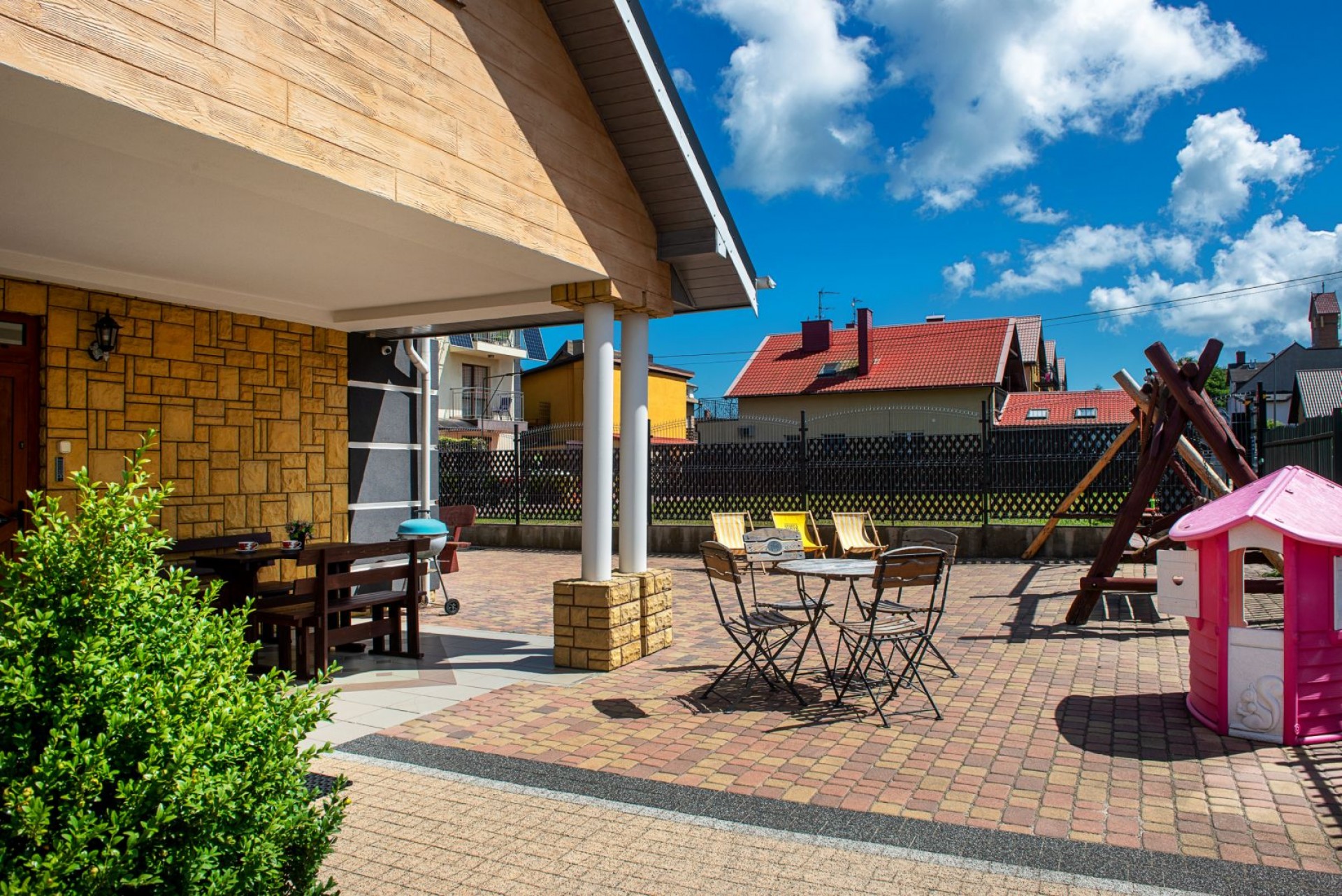 Pokoje Gościnne CHŁAPOWIANKA