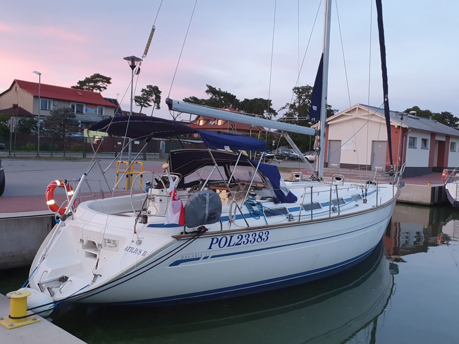 Dom    Gościnny ASTRA 