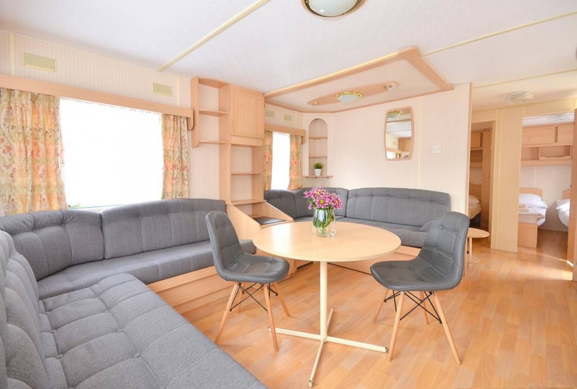 RK Centrum Zdrowia i Wypoczynku JANTAR