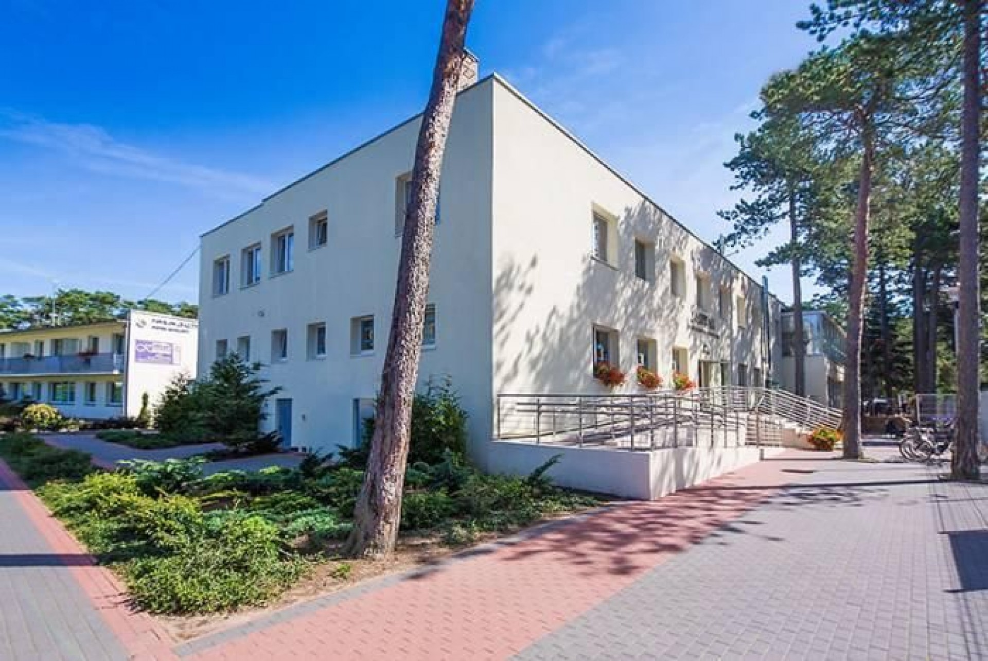 RK Centrum Zdrowia i Wypoczynku JANTAR