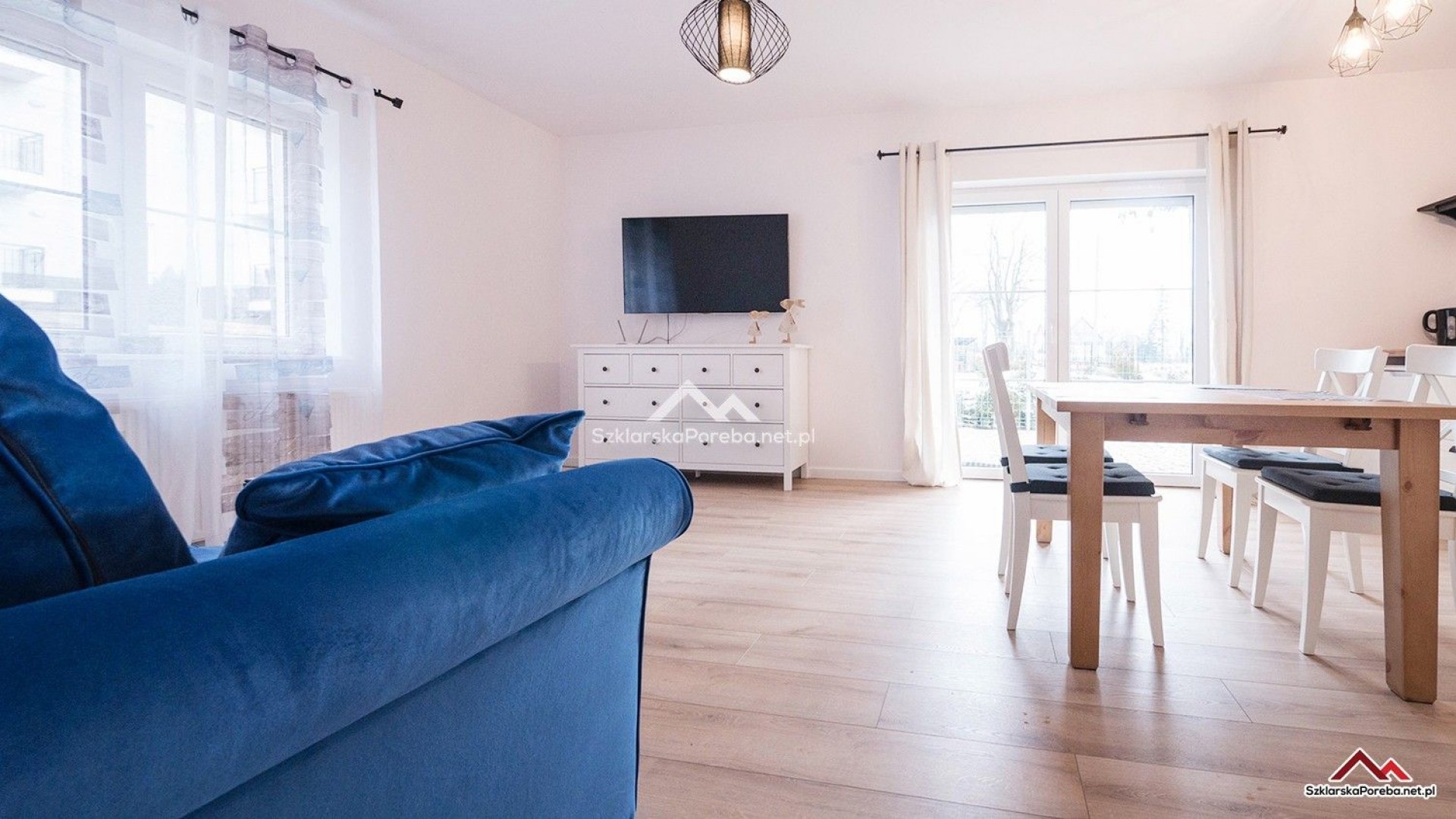 Apartament NAVY BLUE