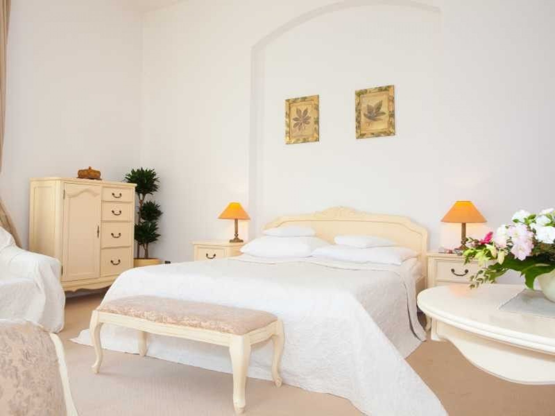 Hotel SZRENICOWY DWÓR