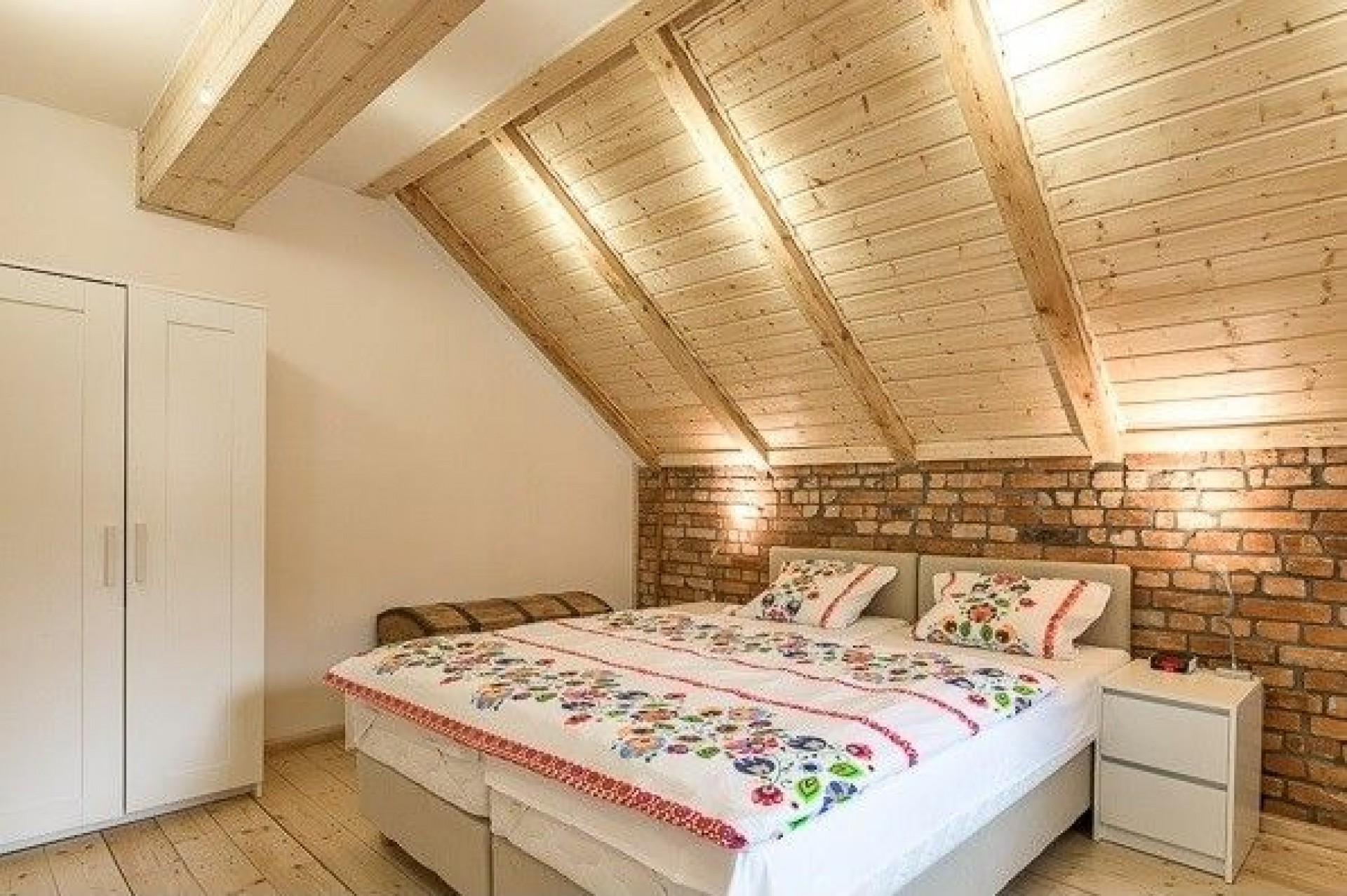 Apartamenty POD SKOCZNIĄ