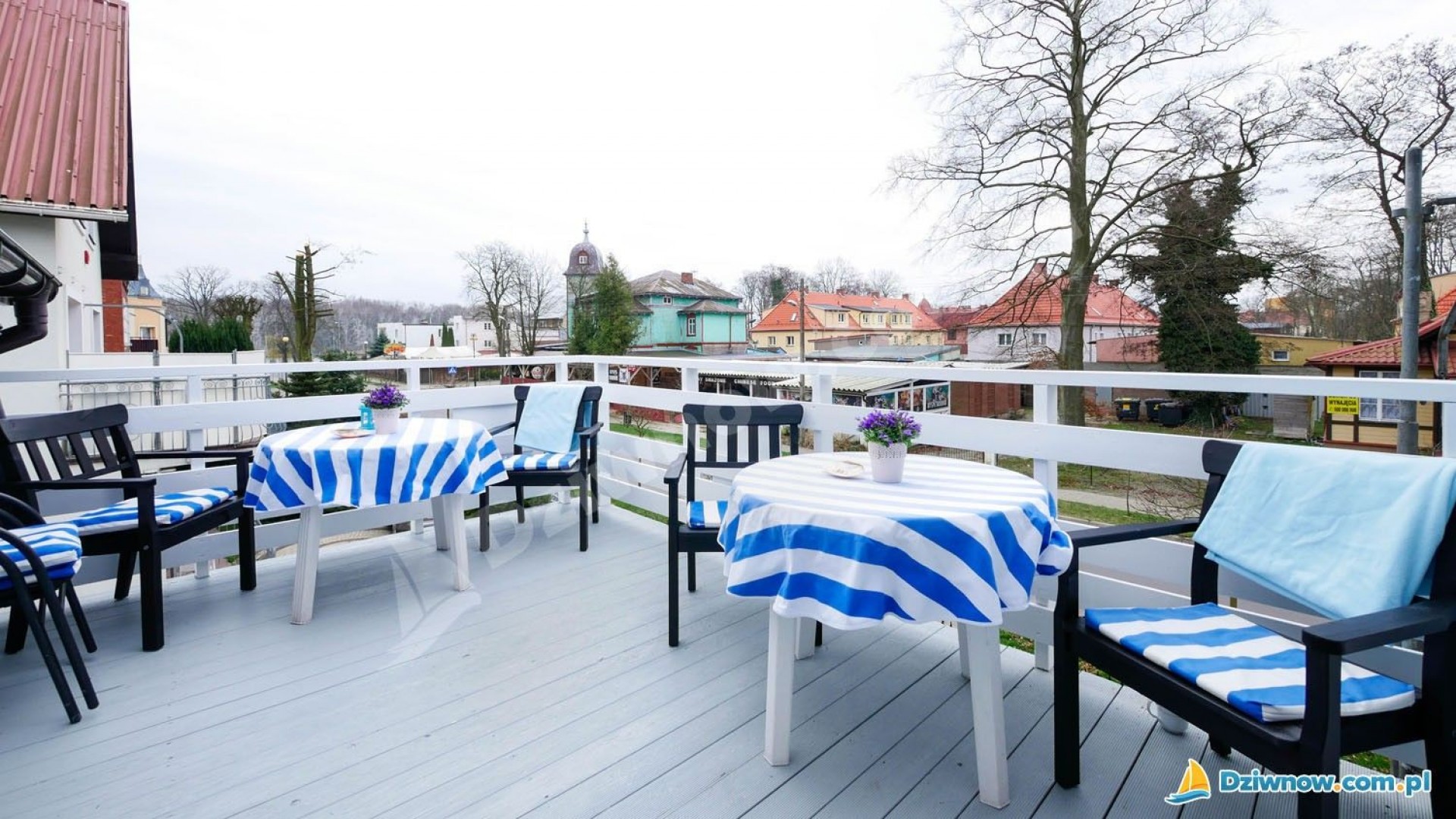 Pokoje Gościnne NIEBIESKI DOMEK