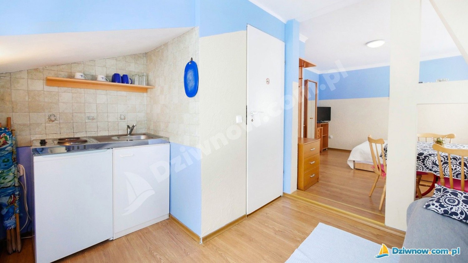 Pokoje Gościnne NIEBIESKI DOMEK