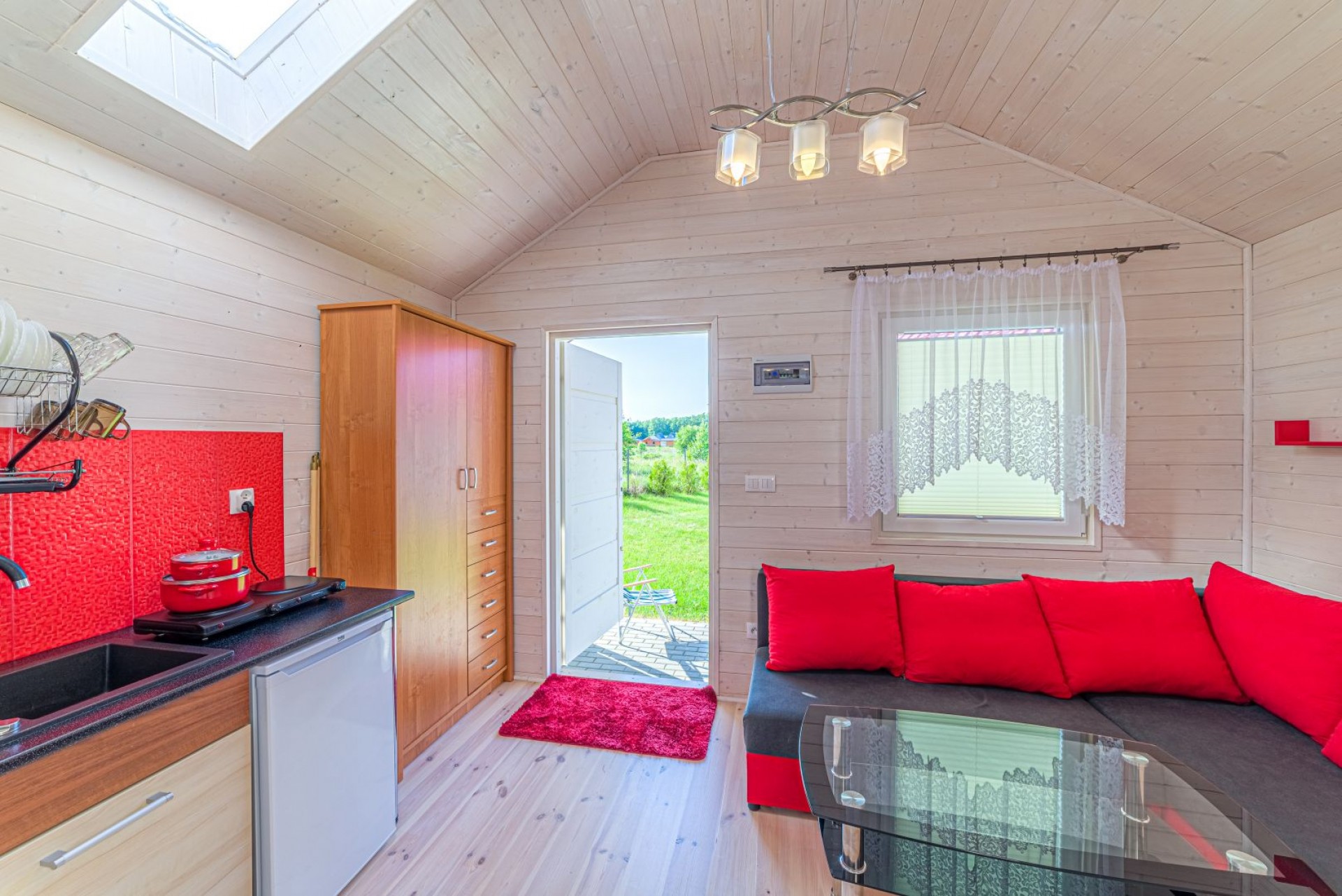 Pokoje i Domki Letniskowe POD GRUSZĄ