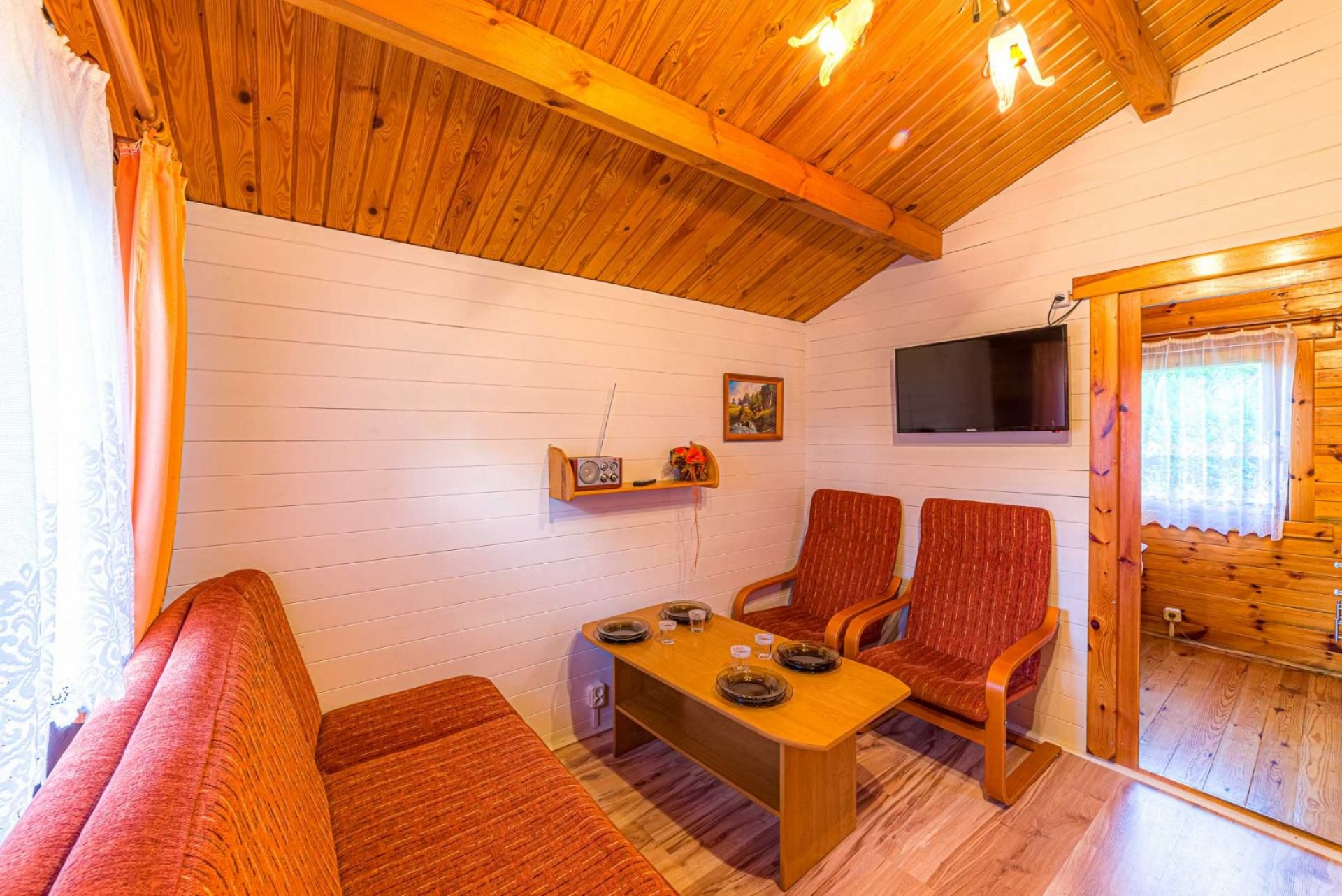 Pokoje i Domki Letniskowe POD GRUSZĄ