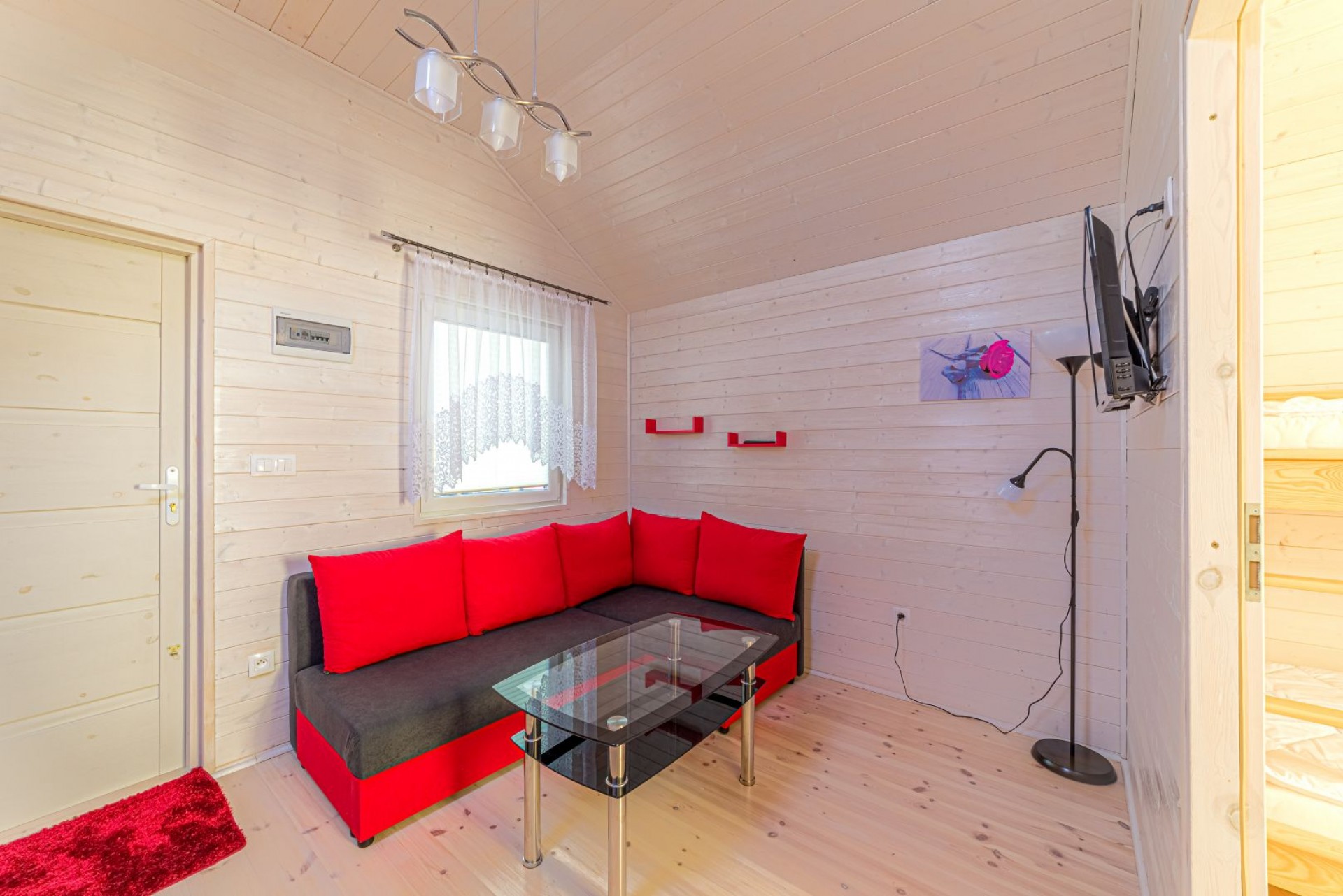 Pokoje i Domki Letniskowe POD GRUSZĄ