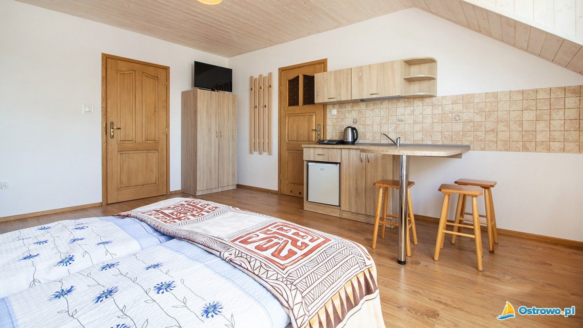 Pokoje Gościnne FLOTA