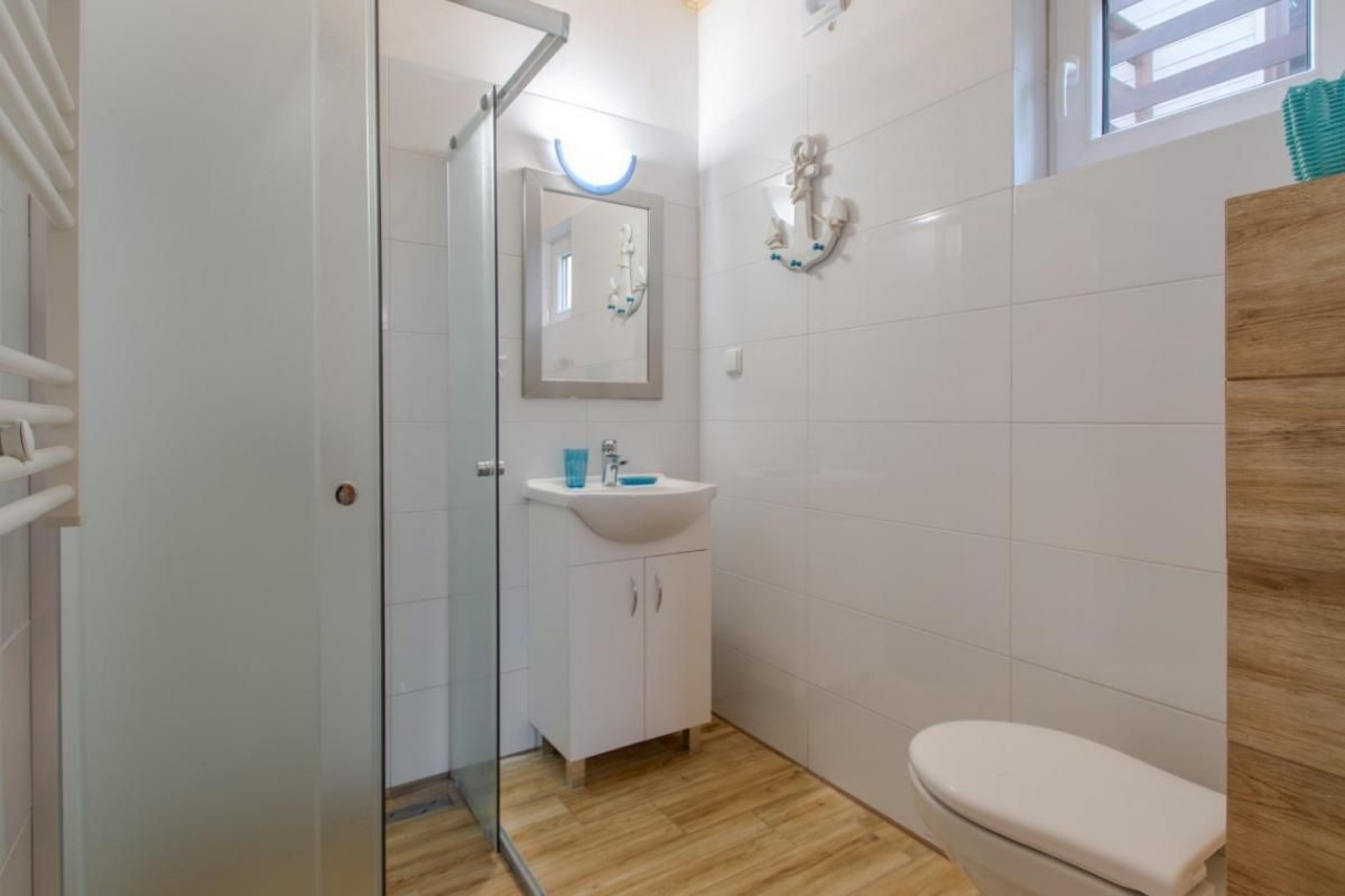 Domki Apartamentowe KIERUNEK ROZEWIE