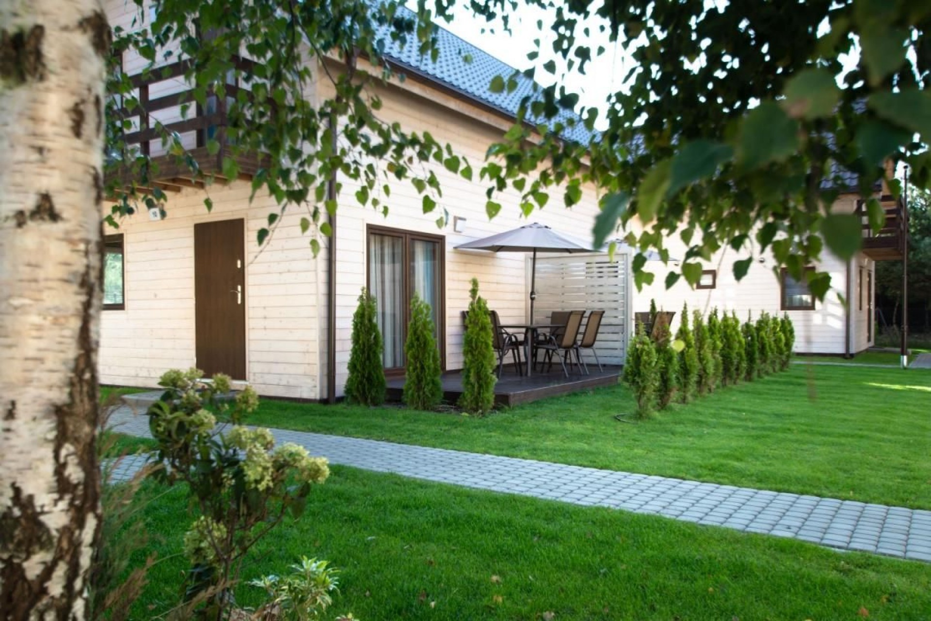 Domki Apartamentowe KIERUNEK ROZEWIE