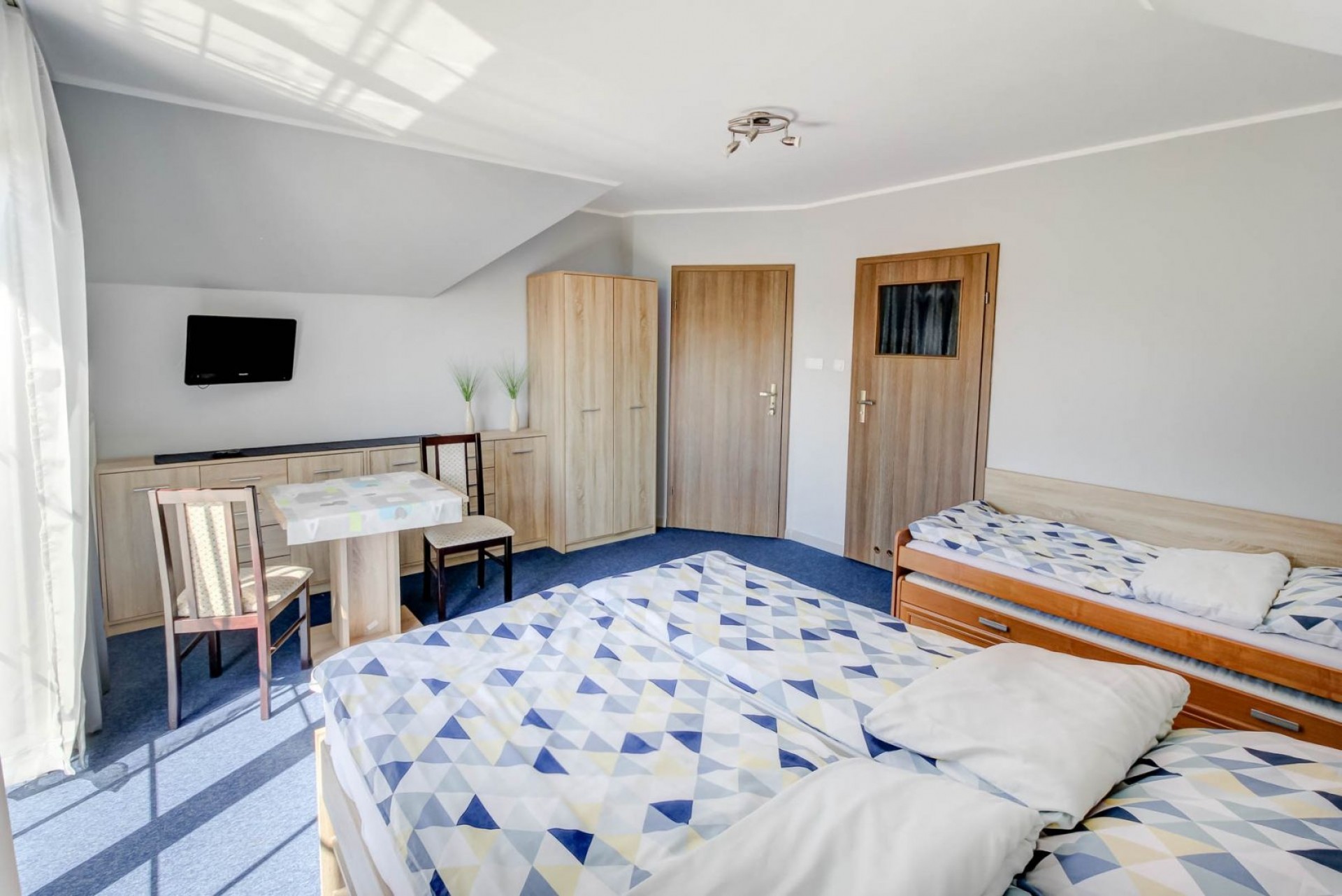 Ośrodek Wypoczynkowy LENIWIEC