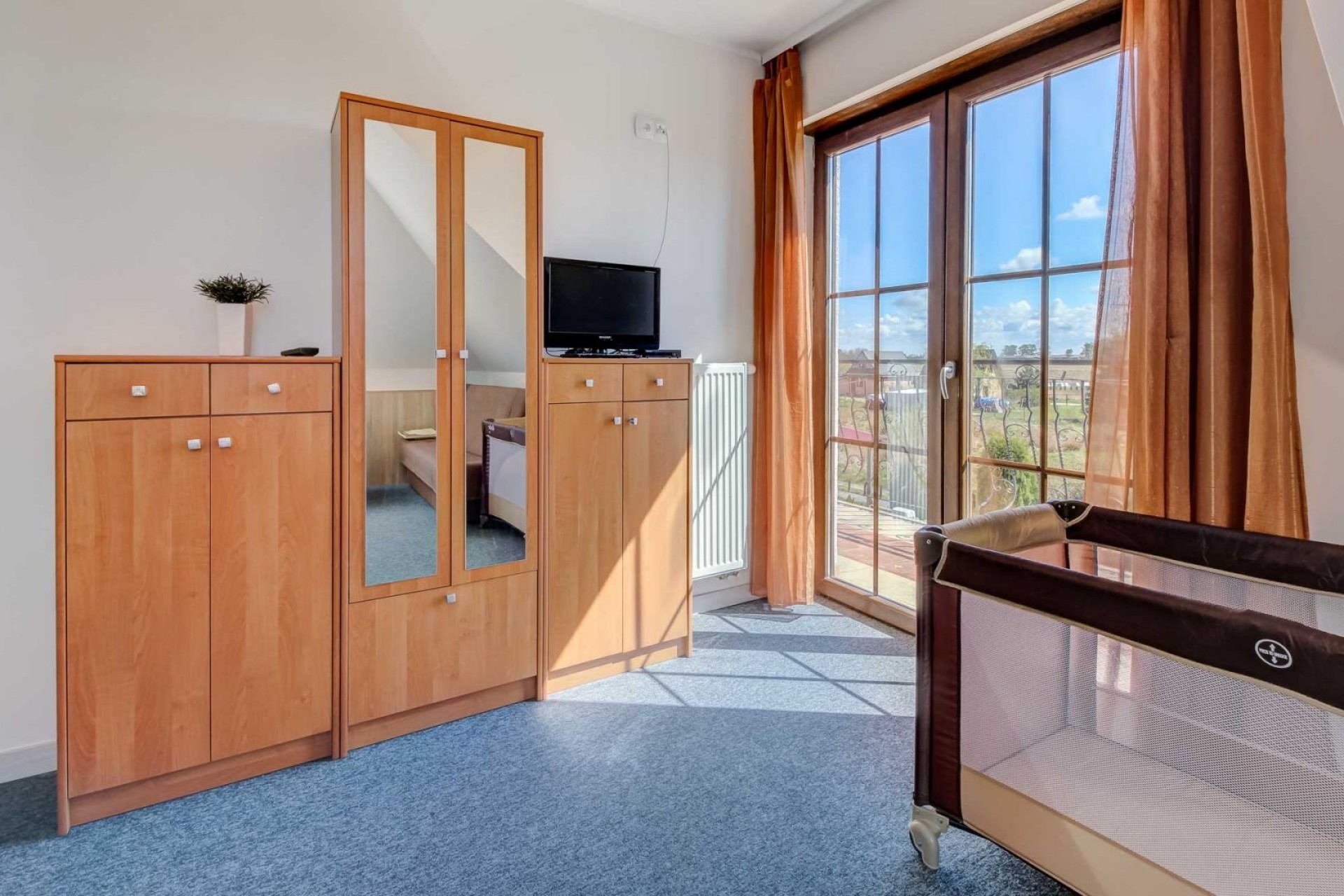 Ośrodek Wypoczynkowy LENIWIEC