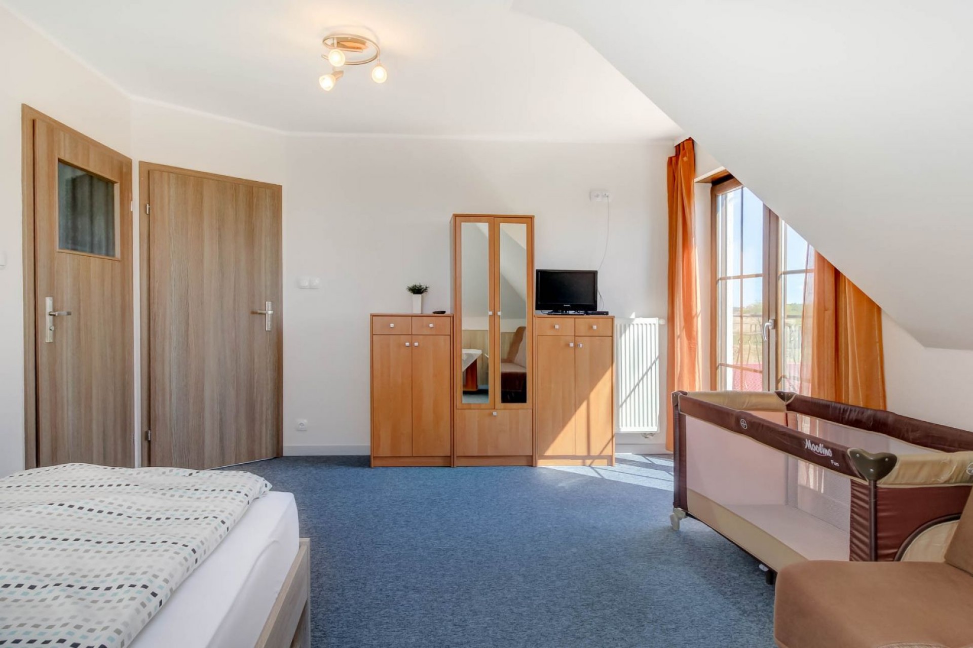 Ośrodek Wypoczynkowy LENIWIEC