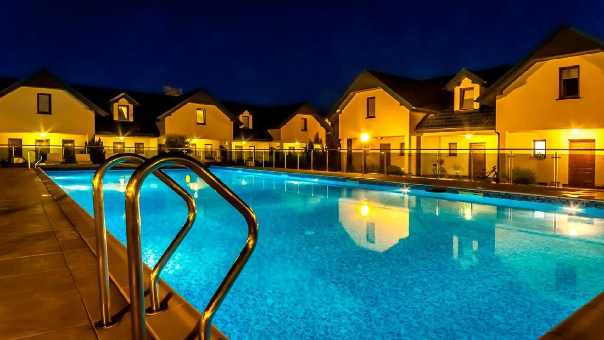 Domki Apartamentowe FULAY Premium