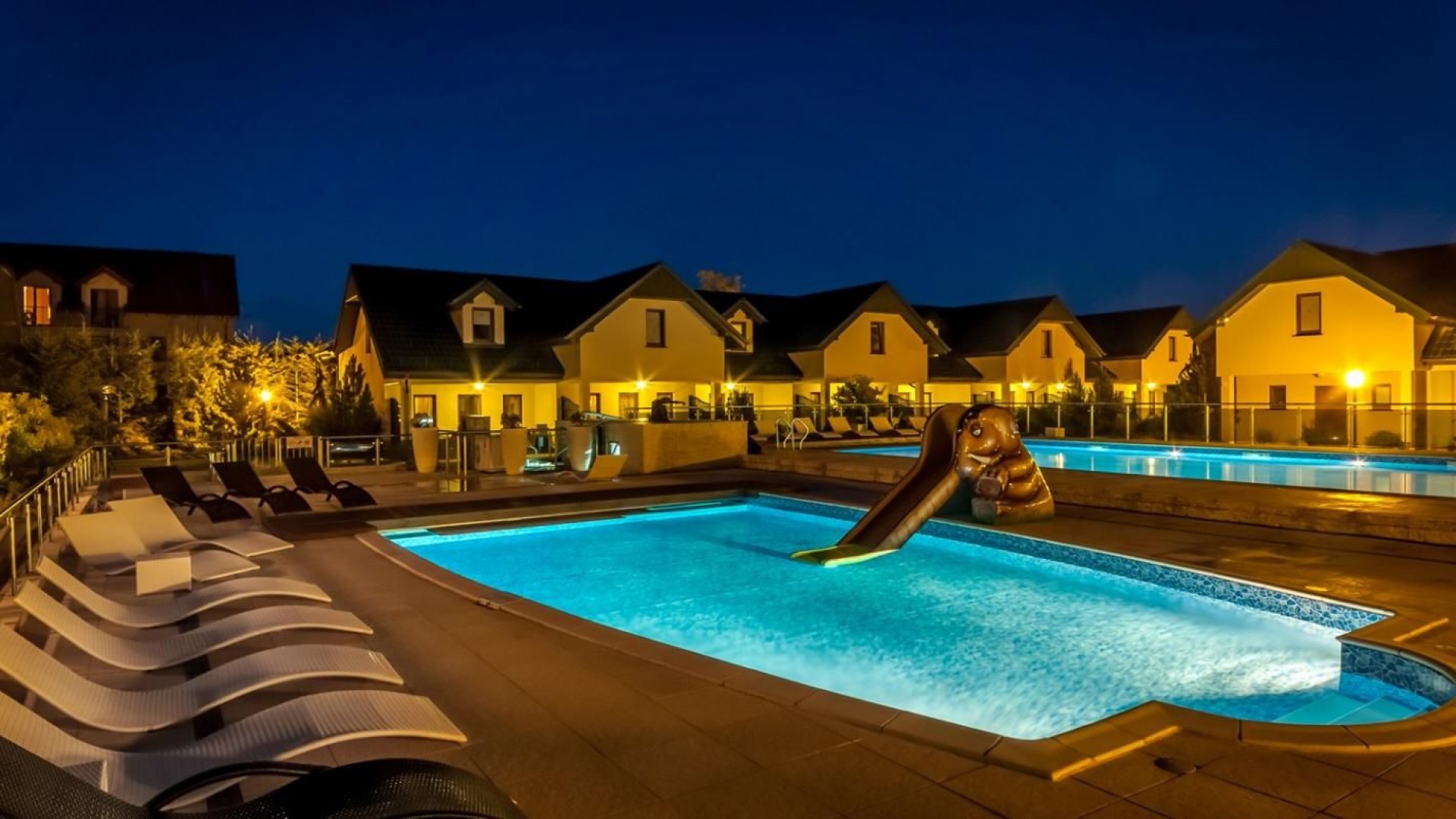 Domki Apartamentowe FULAY Premium