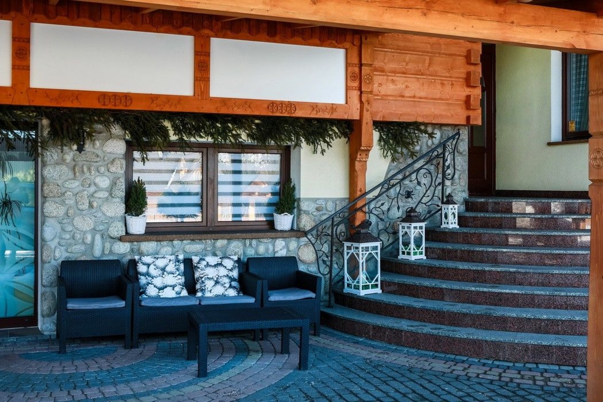 Folk Resort