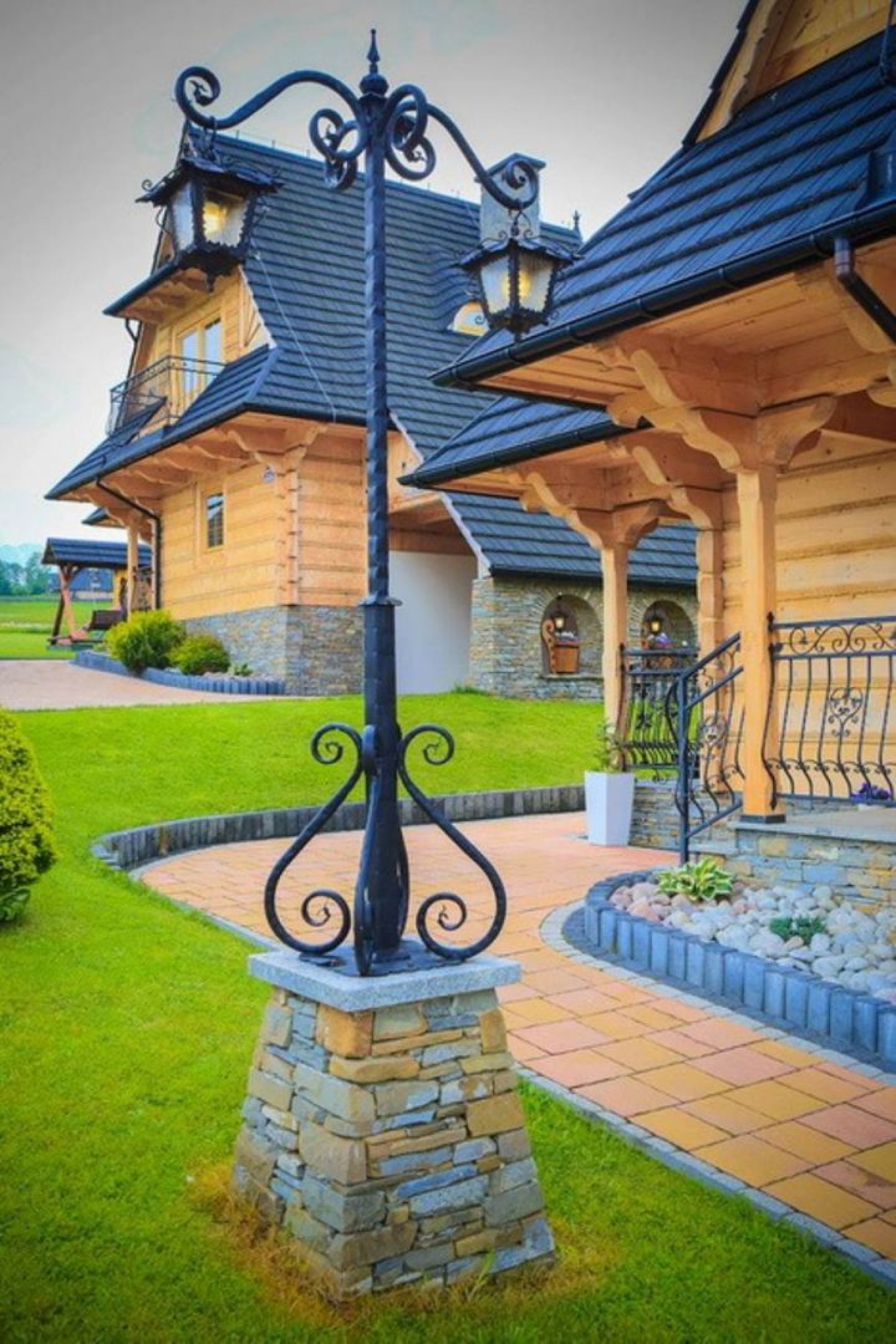 Folk Resort