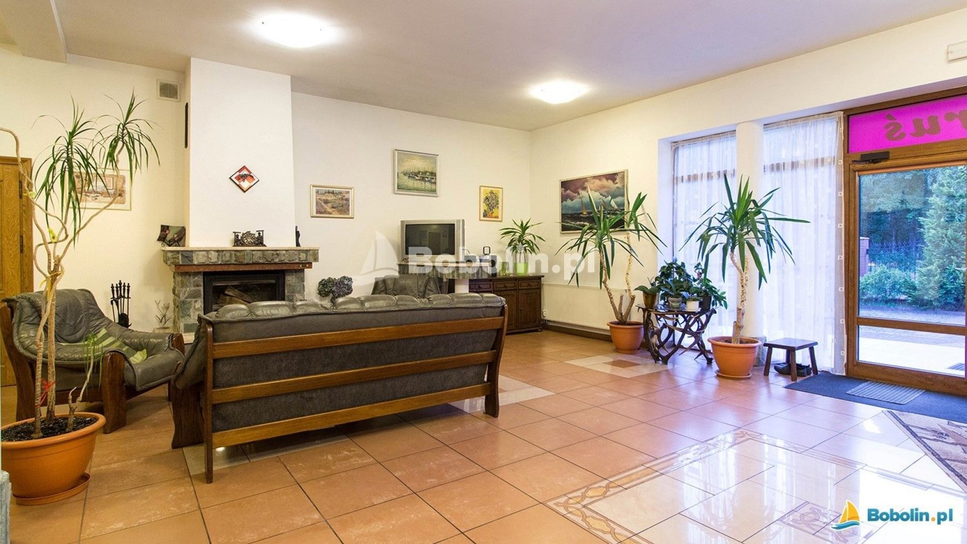 Pokoje i Domki JĘDRUŚ